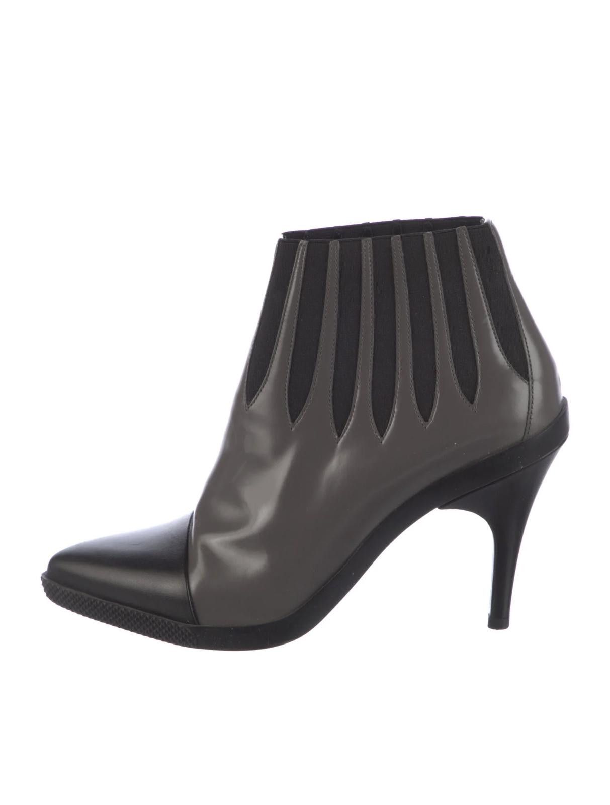 Louis Vuitton Louis Vuitton Leather Boots Two-Tone Colorblock Boots US6.5 Size US 6.5 / IT 36.5 - 1 Thumbnail