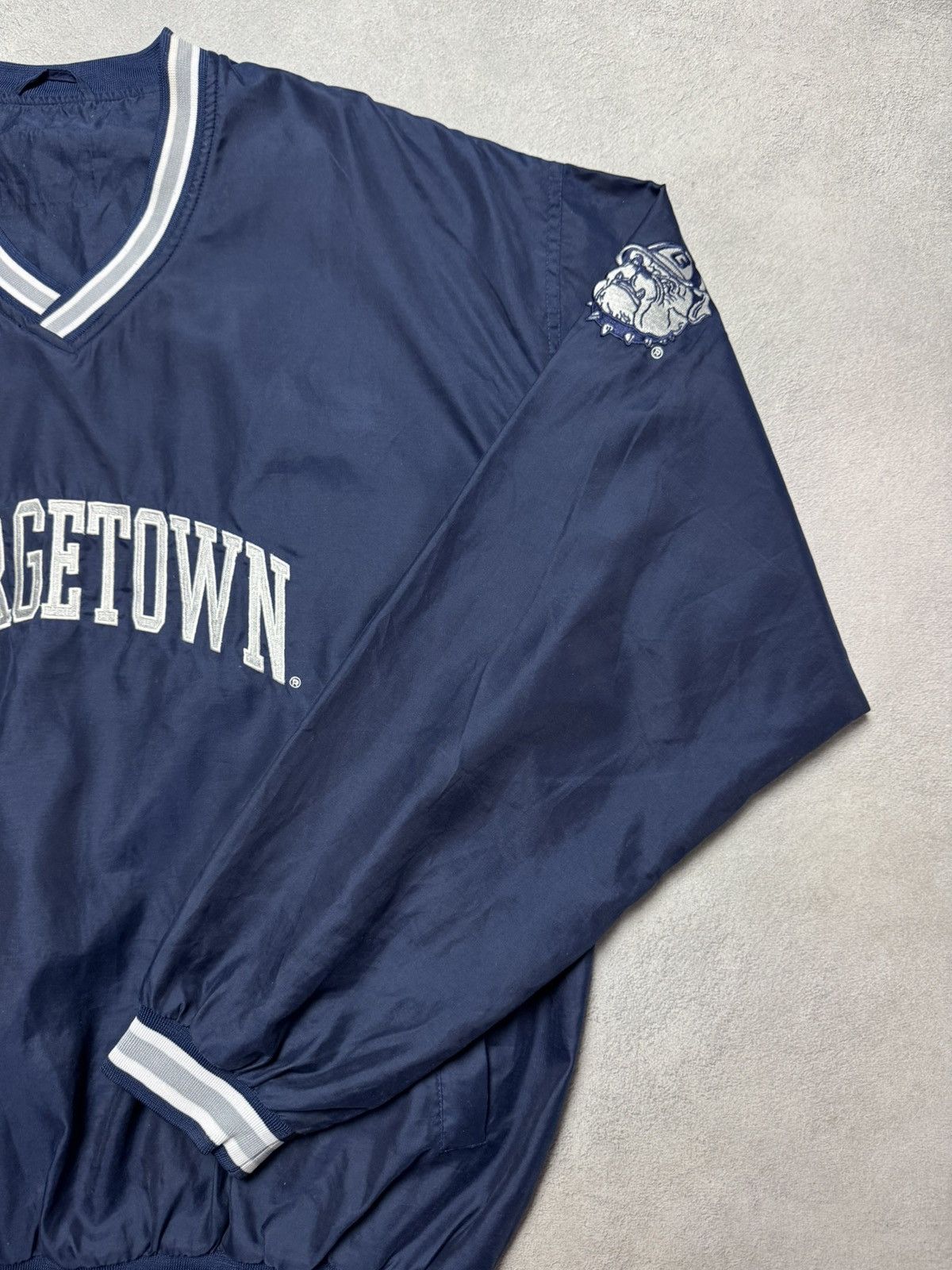 Reebok Reebok Georgetown Hoyas NCCA V-Neck Big Logo Sweatshirt Size US XL / EU 56 / 4 - 6 Thumbnail