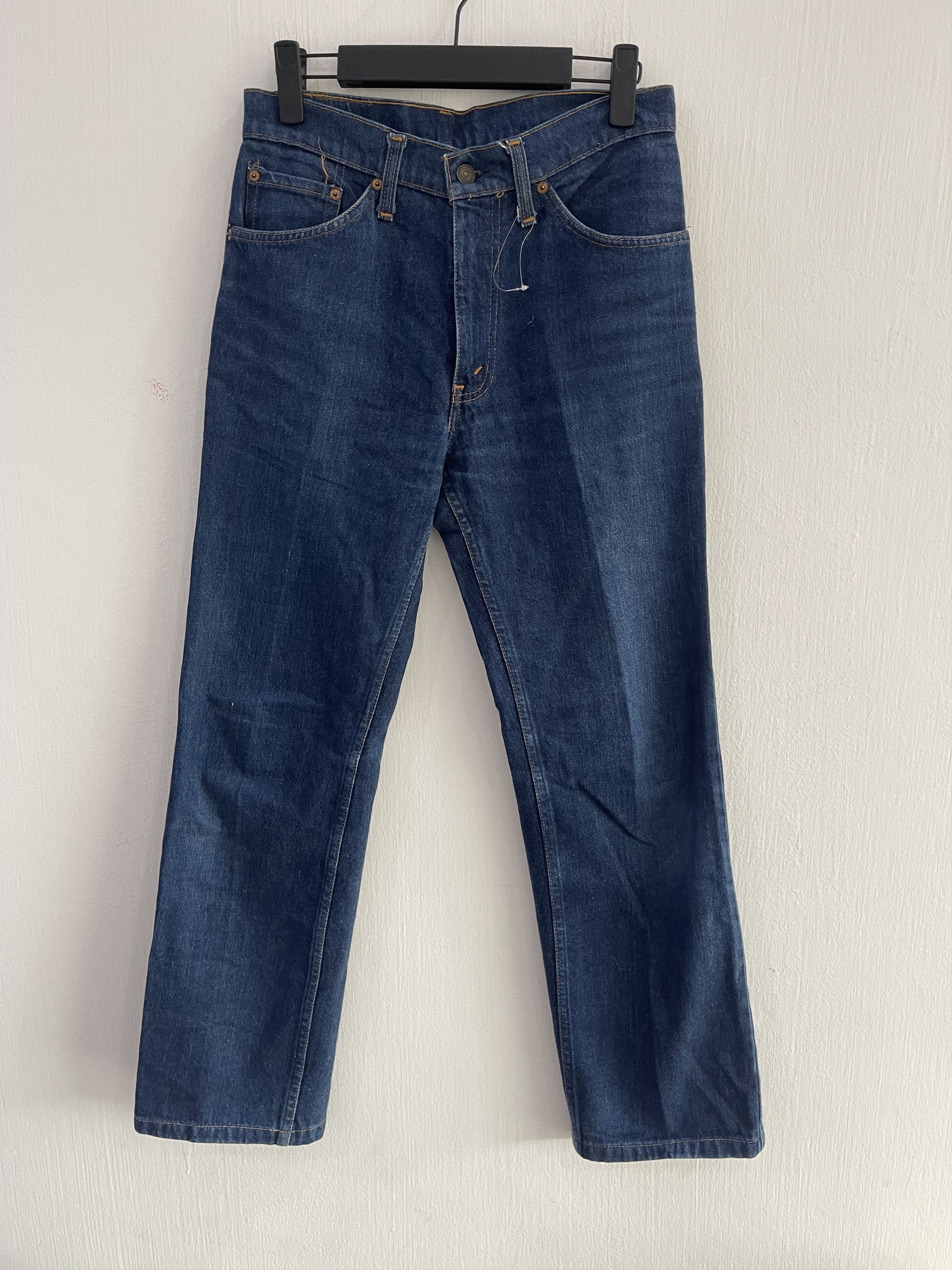Vintage Levis 505 jeans