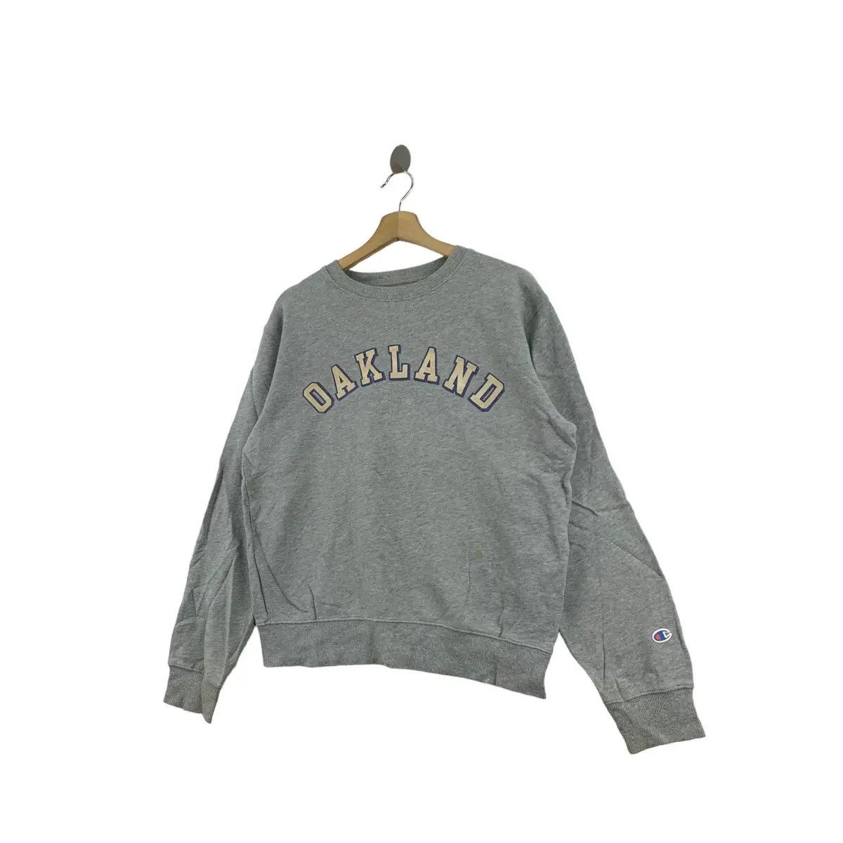 Champion Vintage CHAMPION USA OAKLAND Embossed Size M / US 6-8 / IT 42-44 - 3 Thumbnail