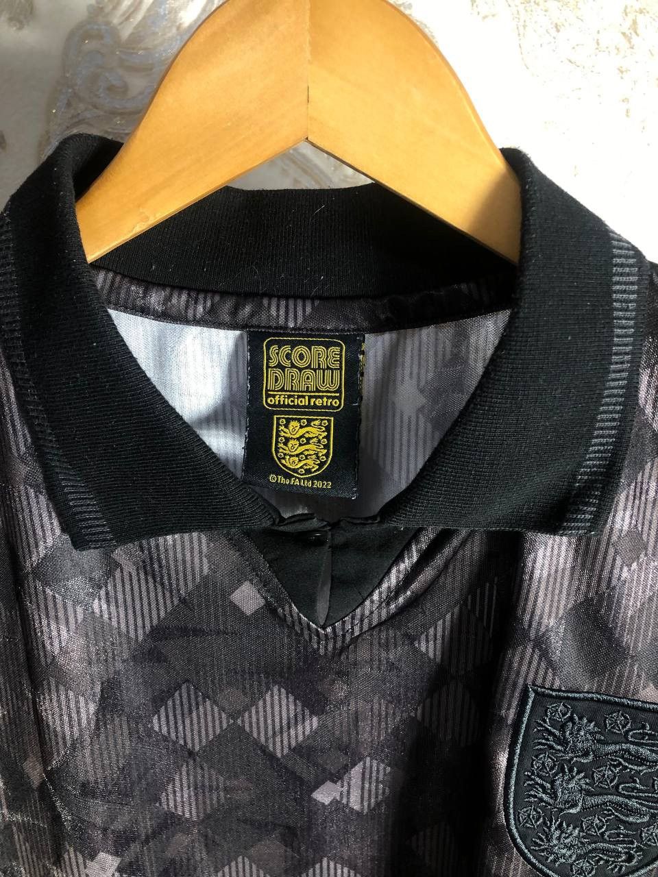 Vintage VERY RARE ENGLAND RETRO SOCCER JERSEY BLOKECORE Y2K 90s CULT Size US L / EU 52-54 / 3 - 5 Thumbnail