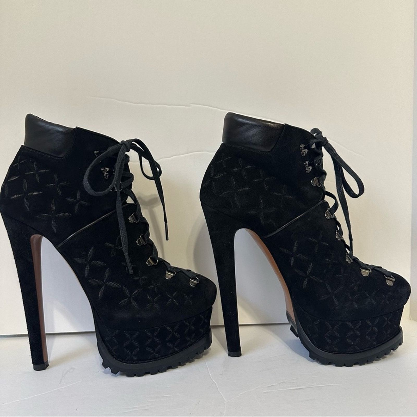 Alaia Suede Embroidery 2X Platform Hiker Boots Black EU 38.5 Size US 8.5 / IT 38.5 - 5 Thumbnail