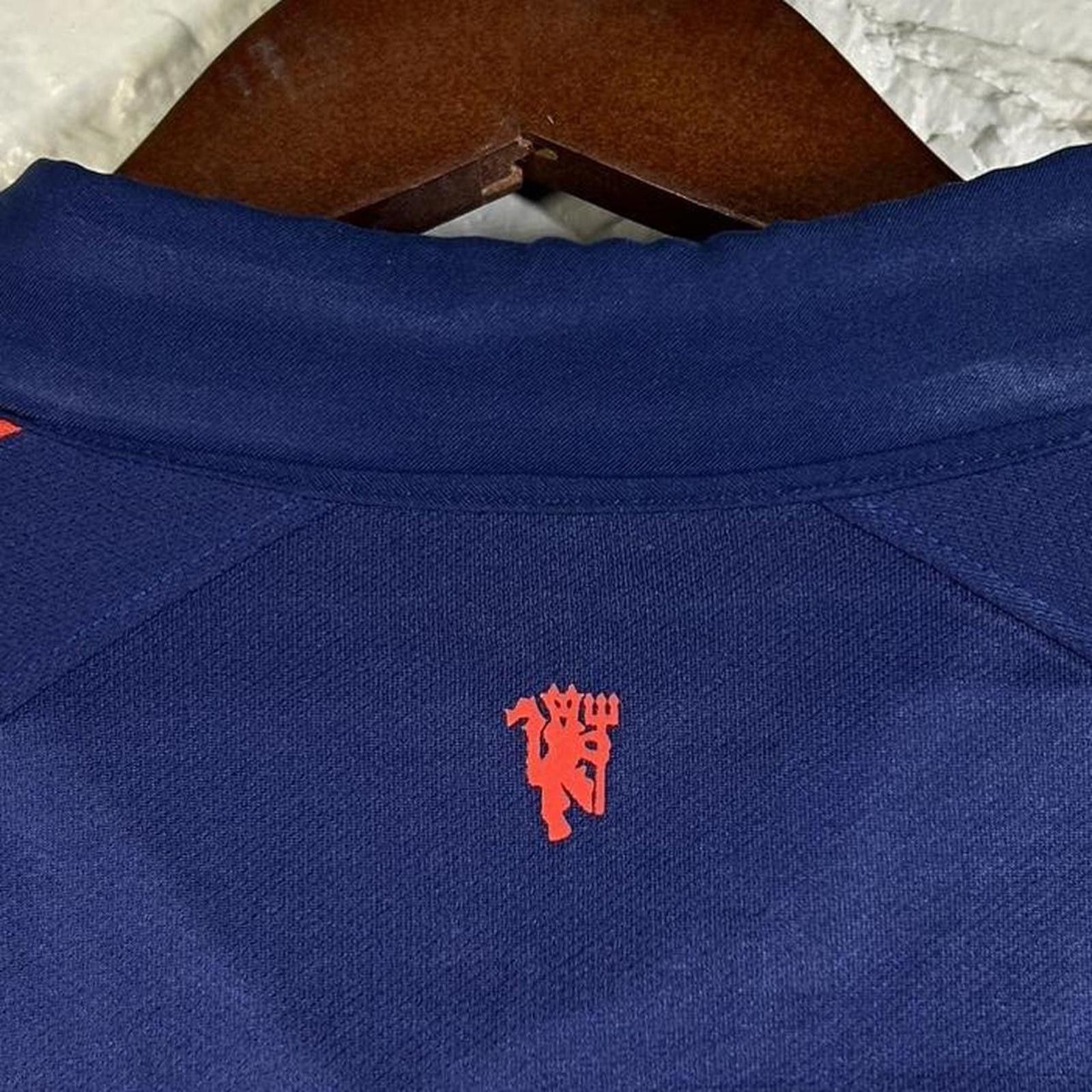 Nike Nike Manchester United 2014/15 Bastian Scweinsteiger #31 Size US S / EU 44-46 / 1 - 8 Thumbnail