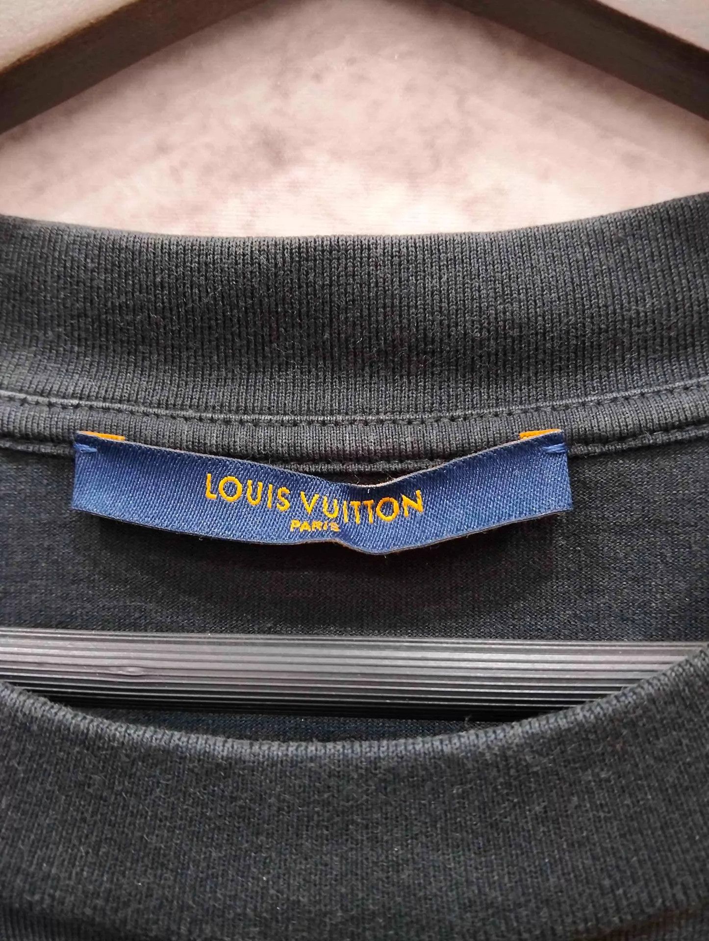 Louis Vuitton LV green arrow black short sleeve t-shirt M Size US M / EU 48-50 / 2 - 4 Thumbnail