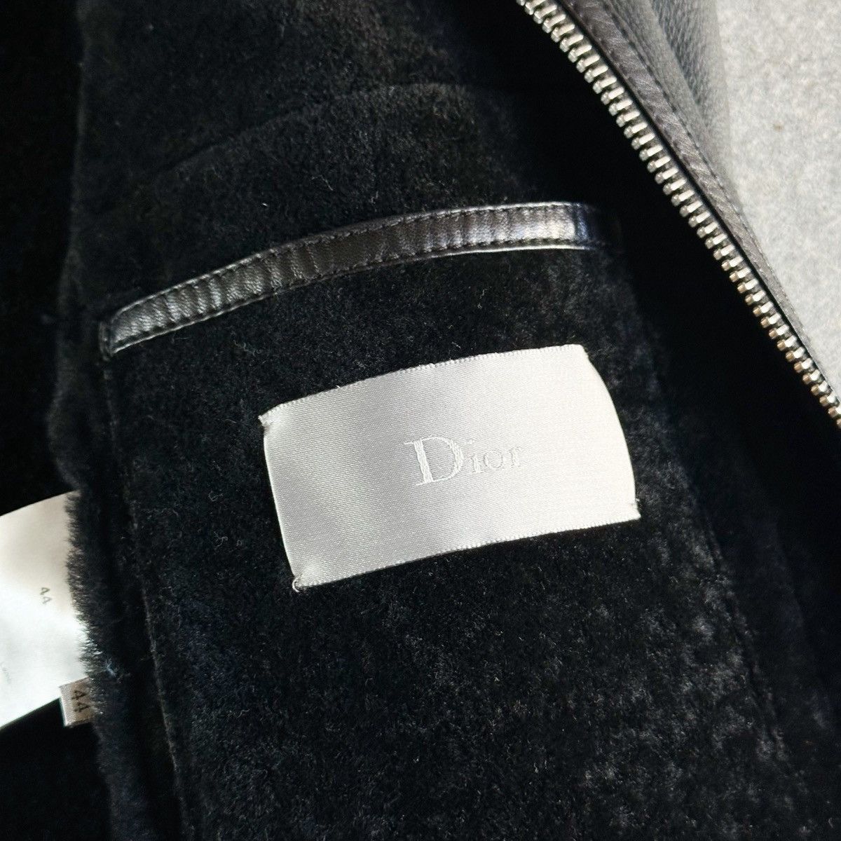 Dior RUNWAY Dior FW10 Mouton Lamb Skin Shearling Leather Jacket Size US S / EU 44-46 / 1 - 9 Thumbnail