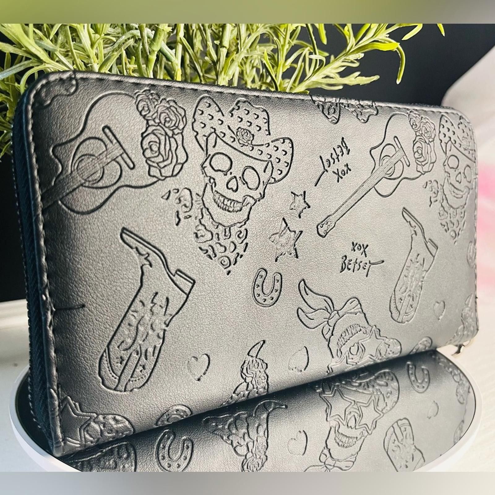 Betsey Johnson Betsey Johnson Embossed Cowboy Cowgirl Zip Around Wallet Size ONE SIZE - 2 Thumbnail