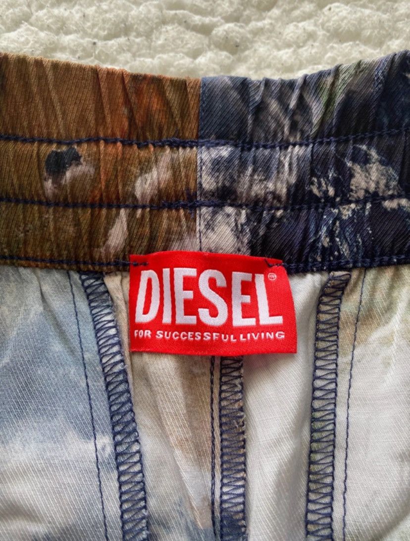 Diesel Diesel Globe Shorts SN33 Size US 30 / EU 46 - 3 Thumbnail