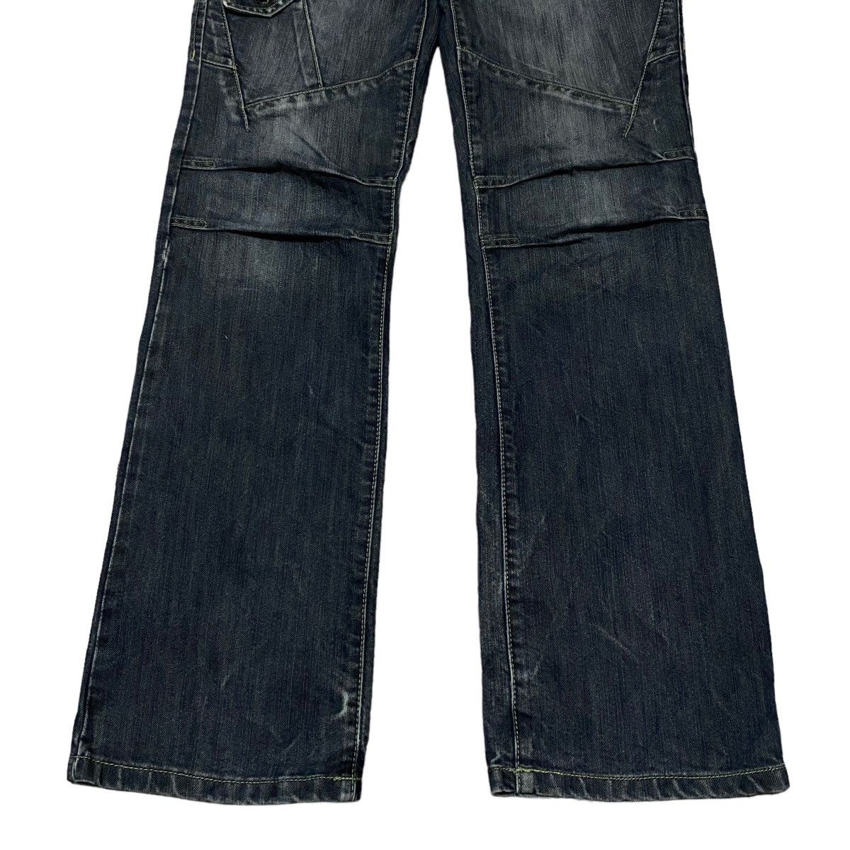 If Six Was Nine × Japanese Brand × Le Grande Bleu (L.G.B.) Rare Vintage Japanese Brand Southern Flared Jeans 2000s Size US 31 - 5 Thumbnail