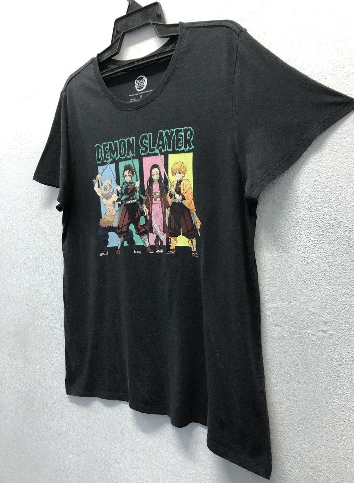 Anime Koyoharu Gotoge Shueisha Demon Slayer Kimetsu No Yaiba Shirt Size US XL / EU 56 / 4 - 5 Thumbnail