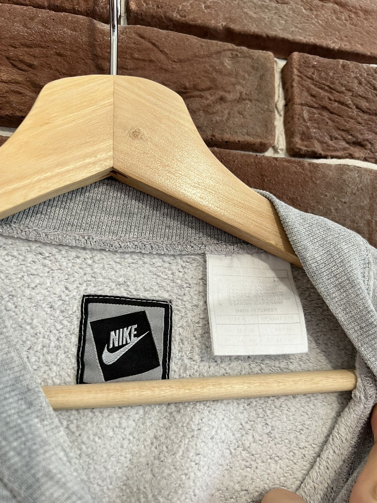 Nike Vintage 90s Nike Big Swoosh Logo Black Tag Sweatshirt S Grey Size US S / EU 44-46 / 1 - 5 Thumbnail