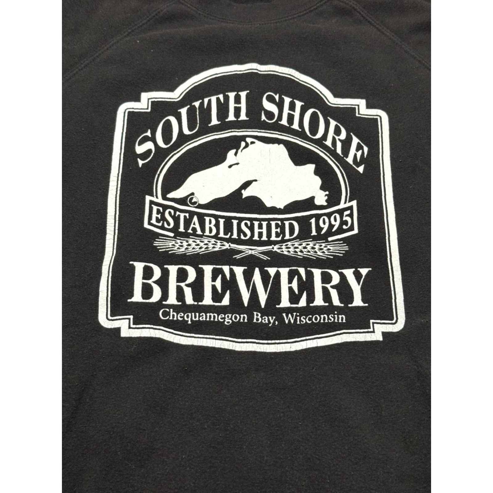 Vintage EI-LO Sweater Mens Large Black White South Shore Brewery Chequamegon Bay WI Shirt Mens Large Black White EI-LO Sweater Size US L / EU 52-54 / 3 - 5 Thumbnail