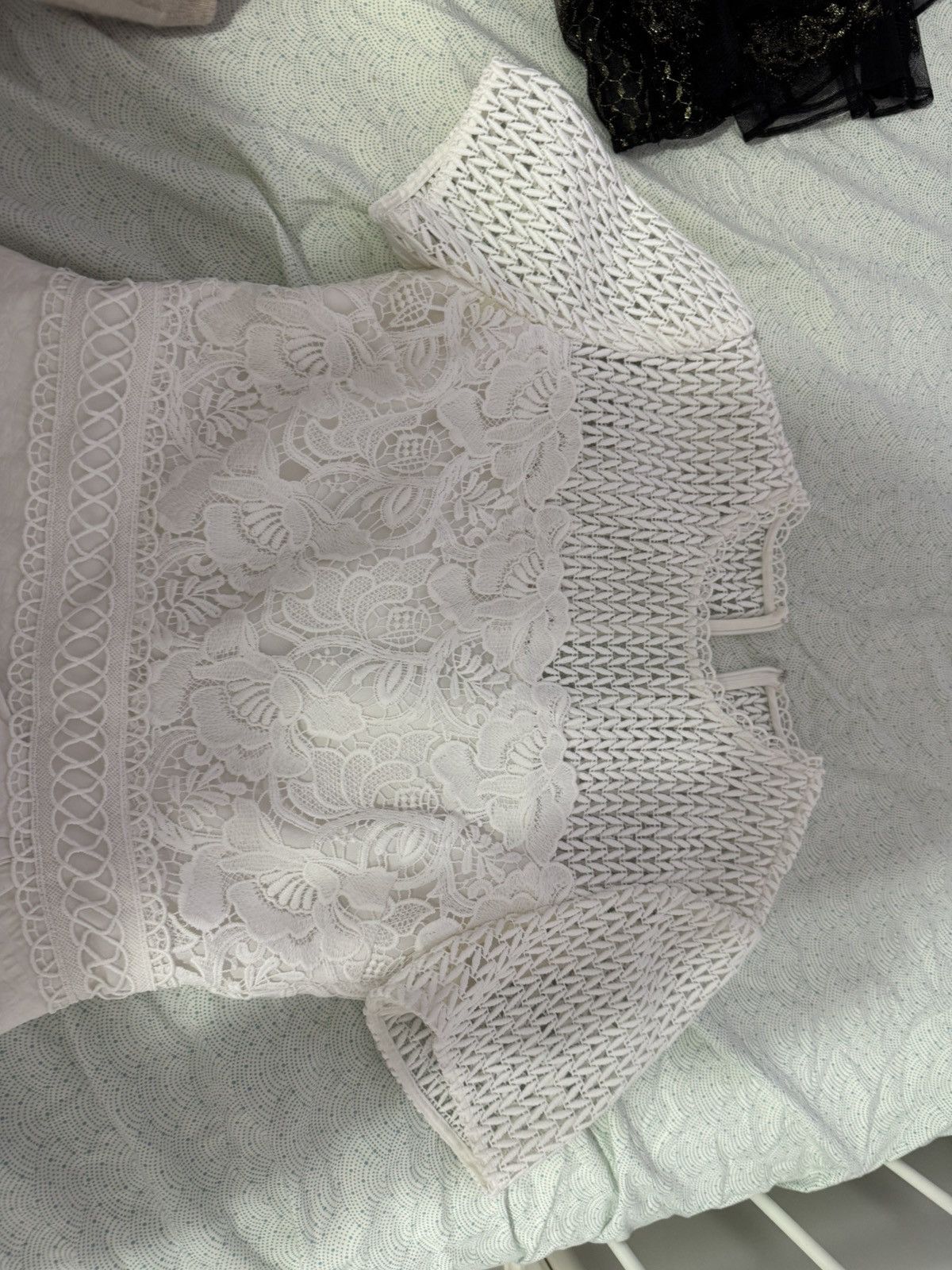 Reiss Reiss Freyda Ivory Crochet & Lace Mini Dress –Size US 4/UK 8 Size S / US 4 / IT 40 - 2 Thumbnail