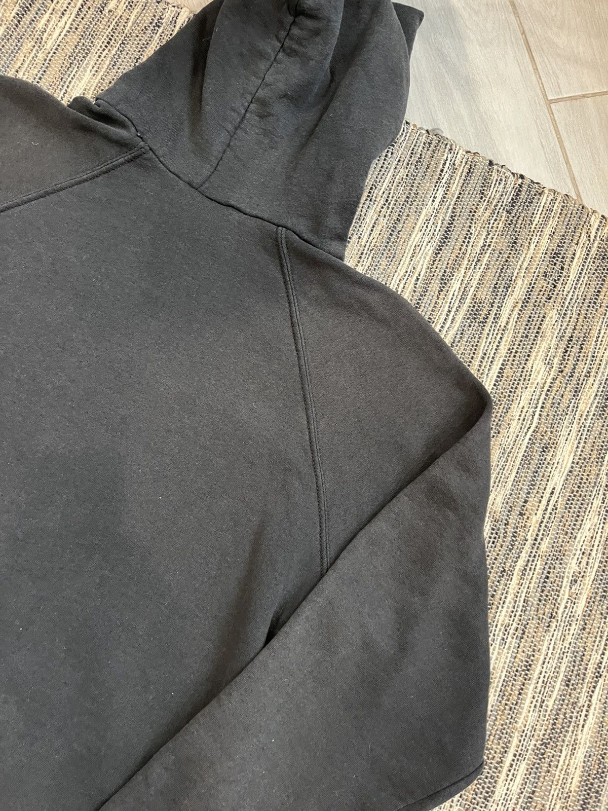 Vintage Vintage Eyes Logo Hoodie fade black distressed supreme style Size US L / EU 52-54 / 3 - 14 Thumbnail