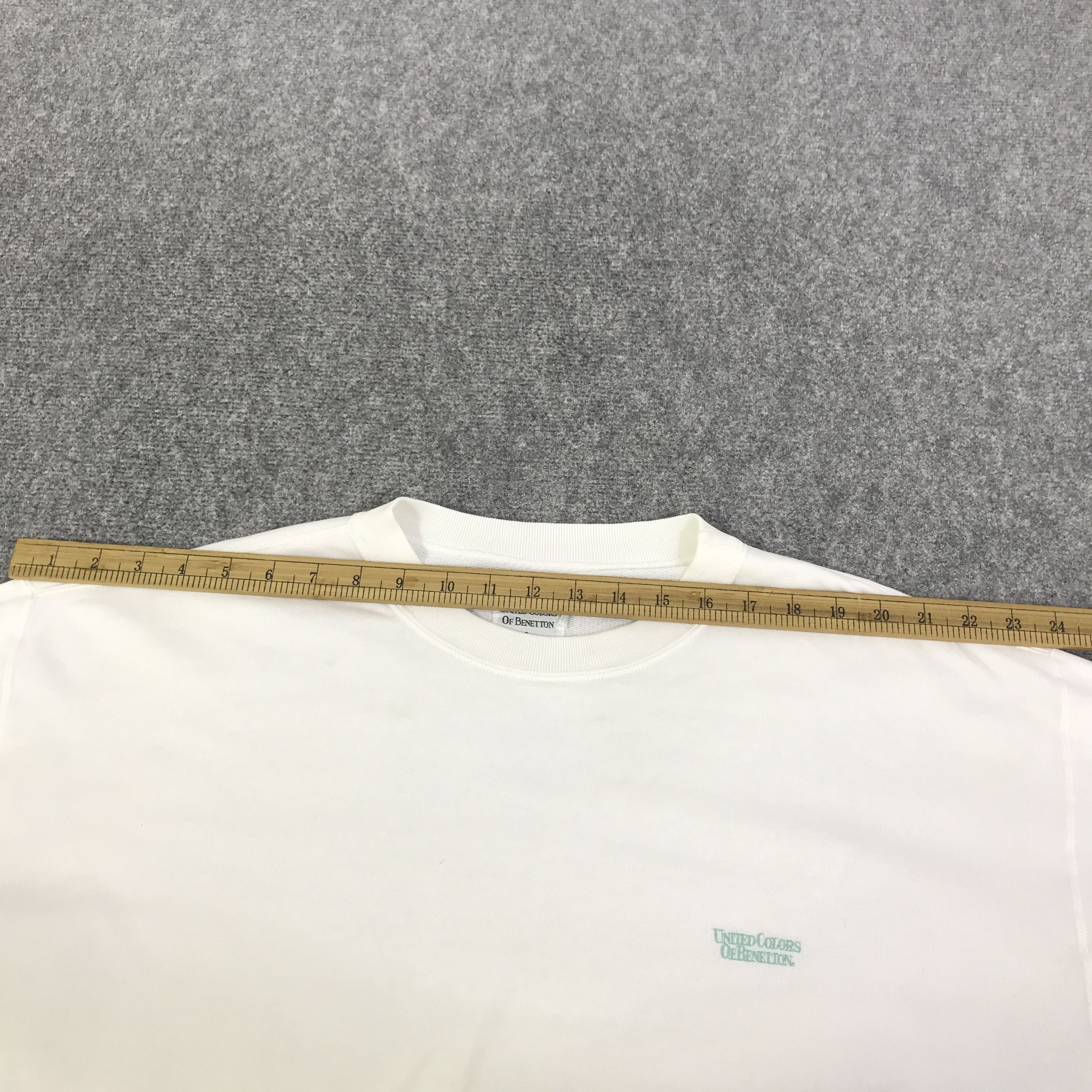 United Colors Of Benetton united colors of benetton Sweatshirt K109B21 Size US M / EU 48-50 / 2 - 7 Thumbnail
