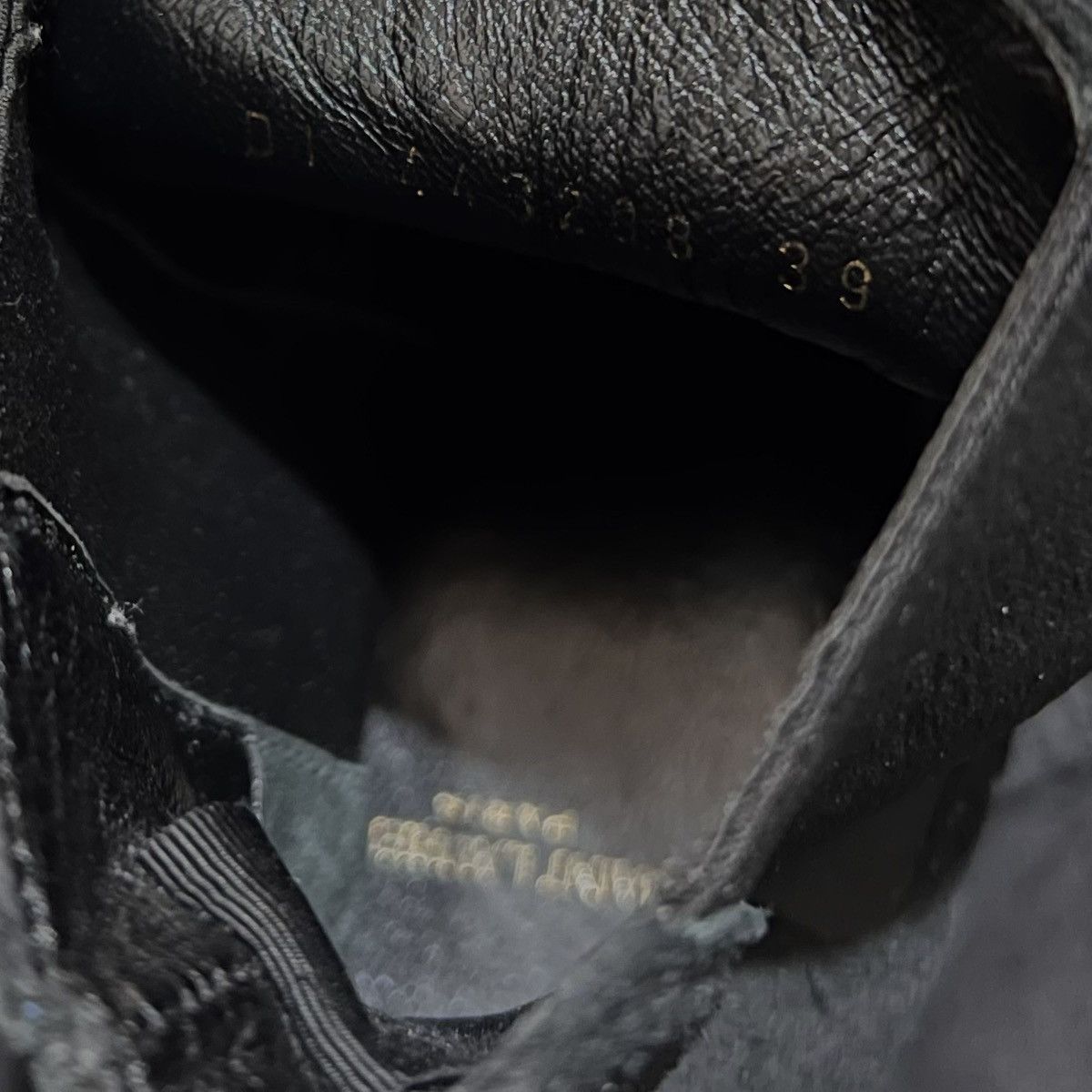 Saint Laurent Paris Saint Laurent Paris Wyatt Suede Chelsea Boots Hedi Slimane Size US 6 / EU 39 - 8 Thumbnail