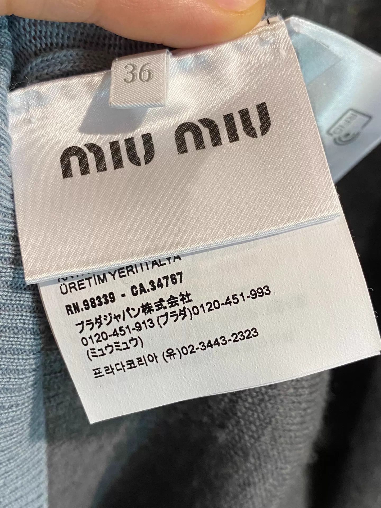 Miu Miu MIU MIU Unisex Cashmere & Wool Blend Two-Tone Sweater Size XS / US 0-2 / IT 36-38 - 4 Thumbnail