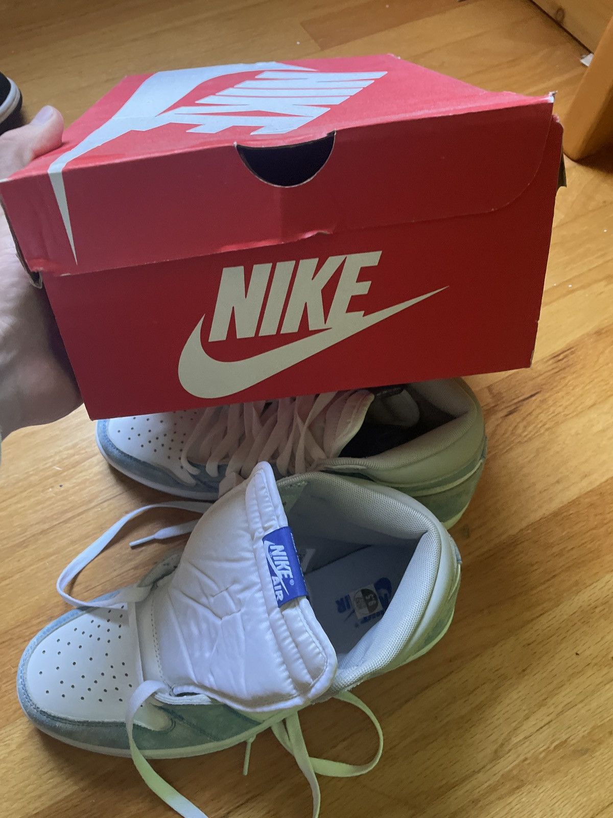 Jordan Brand × Nike JORDAN 1 HYPER ROYAL BLUE MENS 9.5 Size US 9.5 / EU 42-43 - 7 Thumbnail