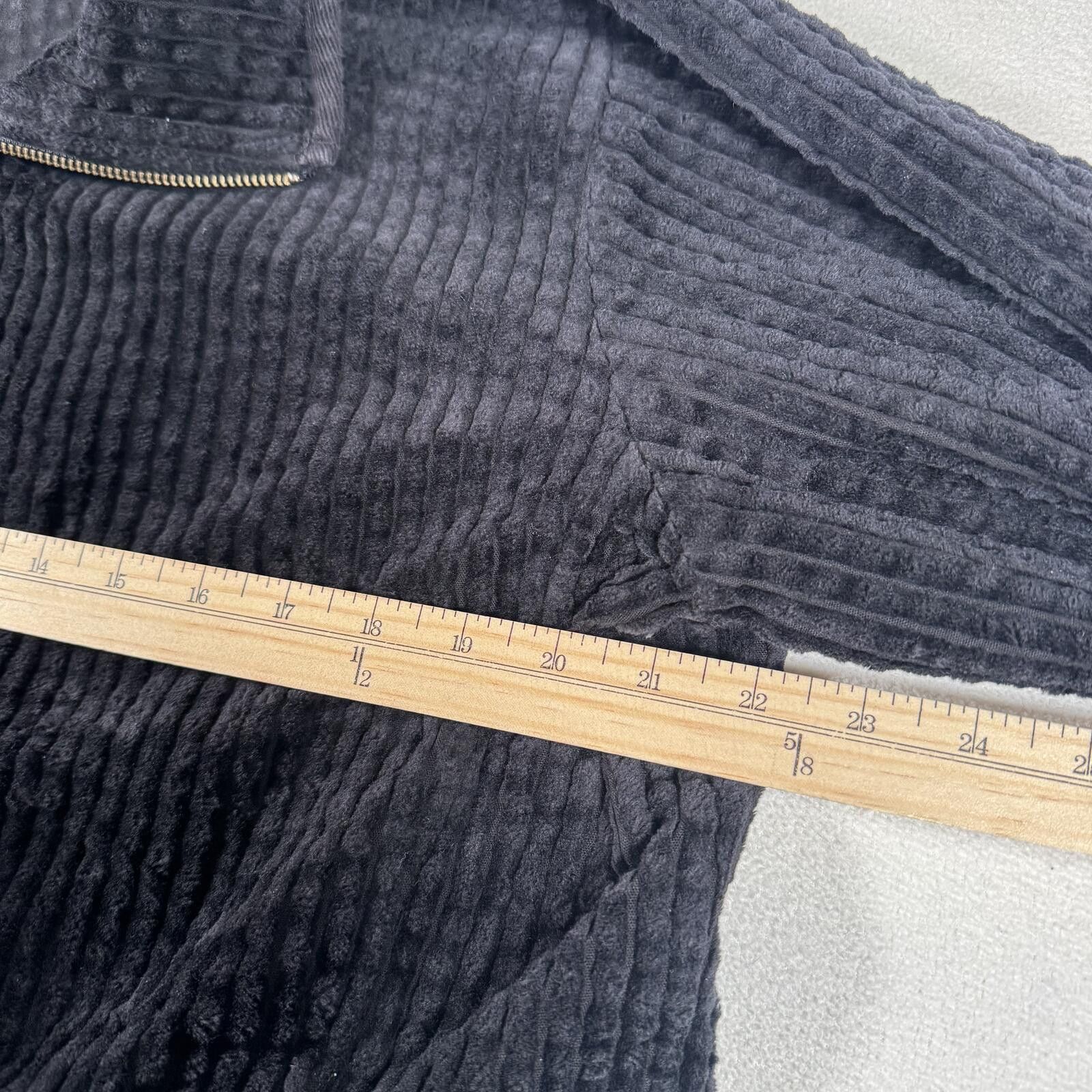 Woolrich Woolen Mills Vintage Y2K Woolrich Corduroy Cropped Zip Up Jacket Size XL / US 12-14 / IT 48-50 - 4 Thumbnail