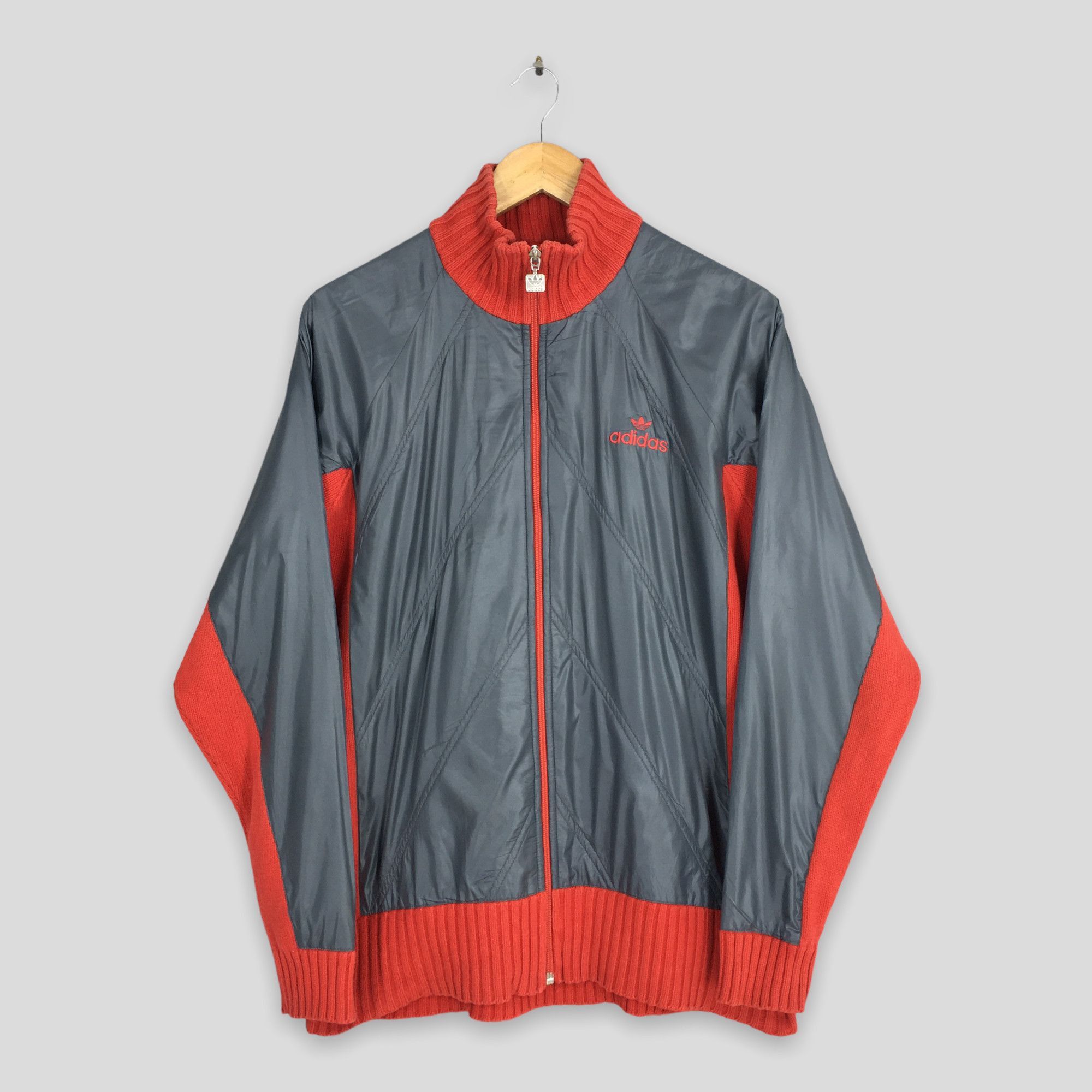 Adidas Vintage Adidas Trefoil Training Wear Zipper Jacket Medium Size US M / EU 48-50 / 2 - 1 Thumbnail