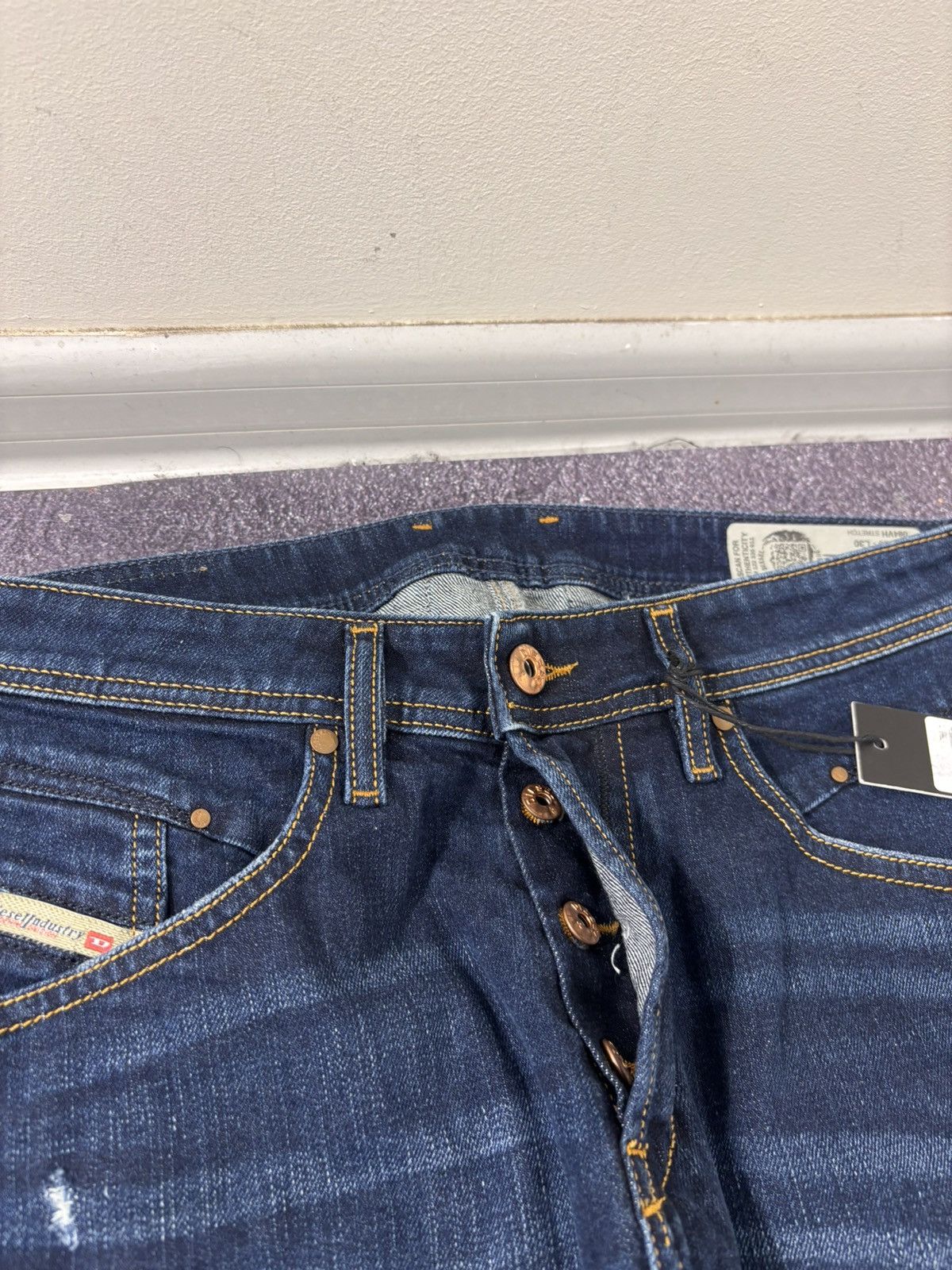 Diesel Diesel Belther NWT Men’s Regular Slim Tapered Denim Jeans Size US 29 - 10 Thumbnail