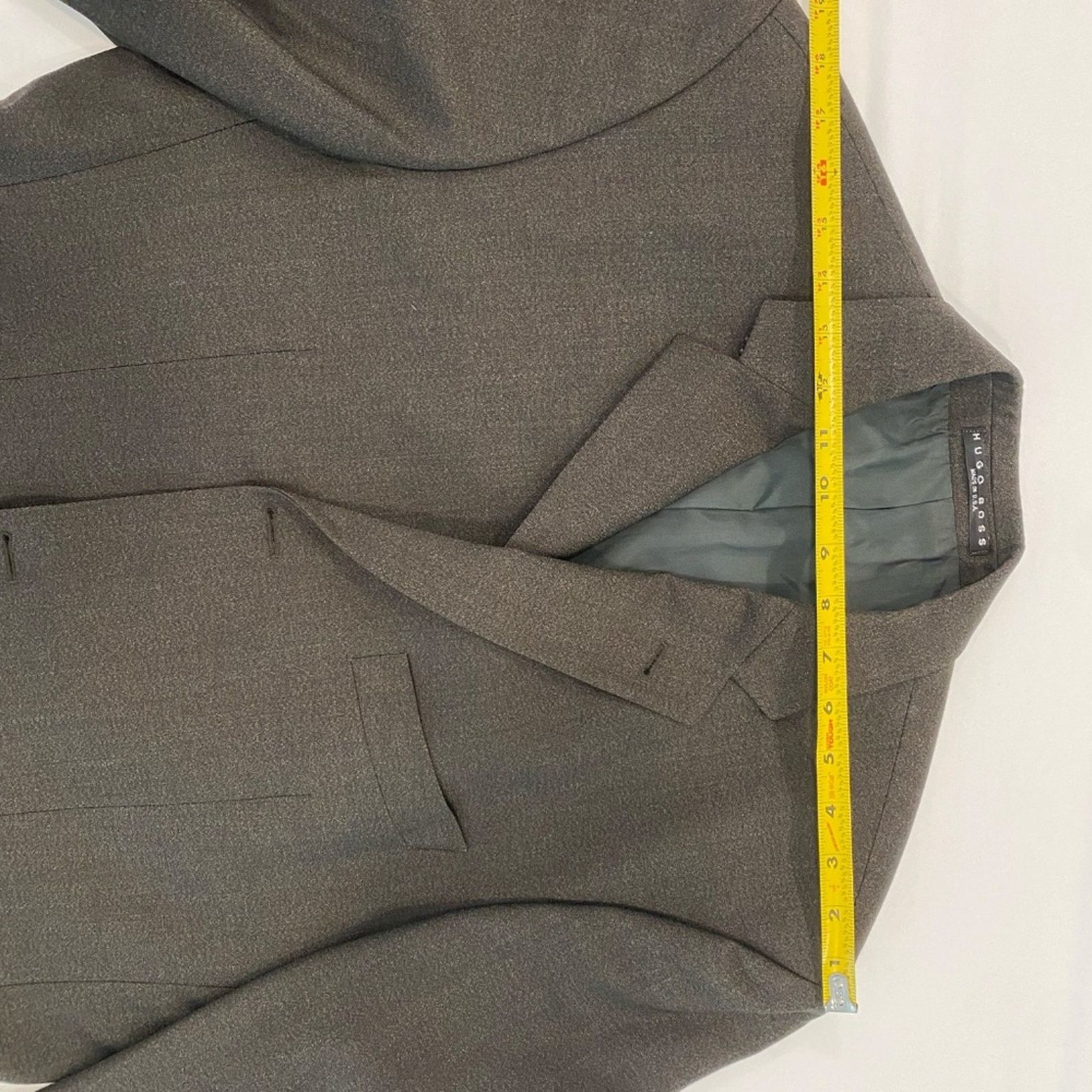Hugo Boss Hugo Boss Three-Button Super 100 Virgin Wool Blazer - 42R Size 42R - 10 Thumbnail