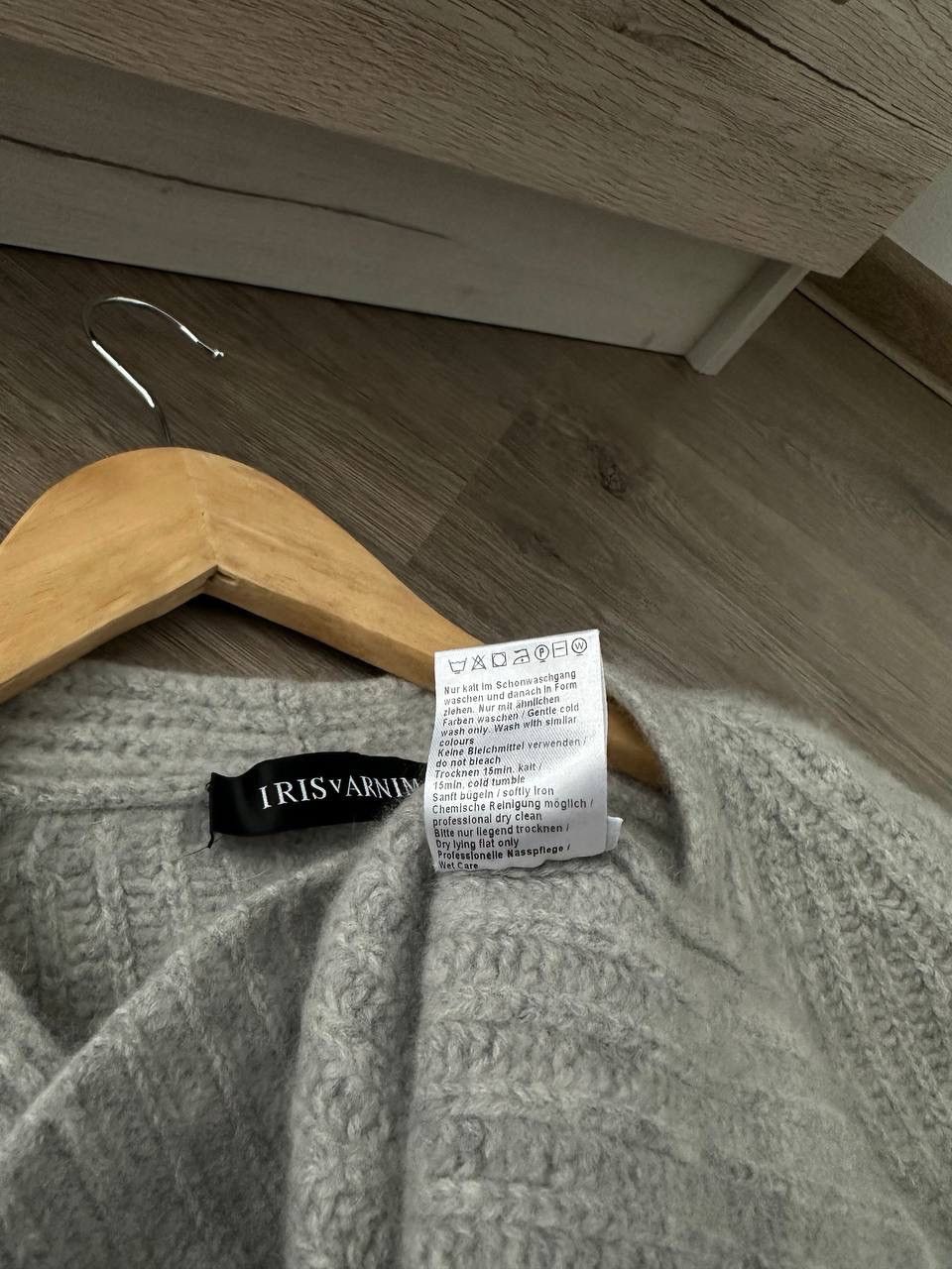 Iris von Arnim × Vintage Vintage Iris Von Arnim Cashmere Gray Knit Sweater Size M / US 6-8 / IT 42-44 - 7 Thumbnail