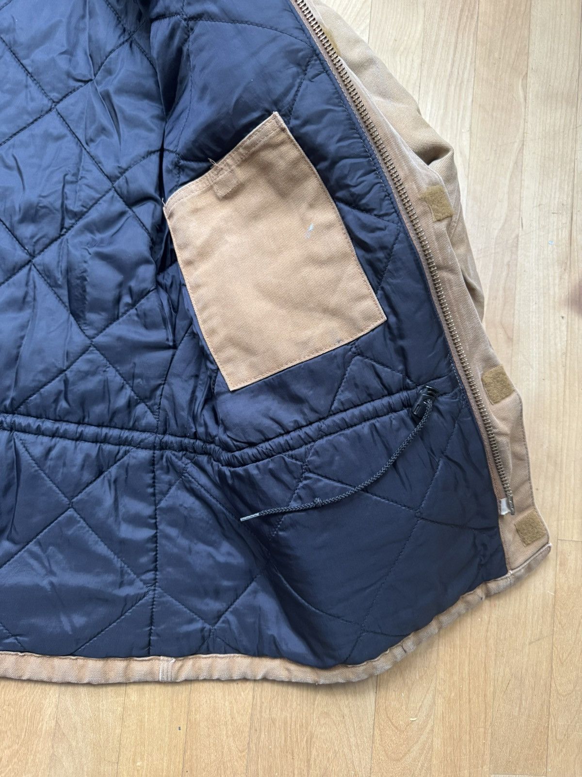 Carhartt × Vintage Vintage Carhartt Detroit Jacket Insulated 90s Size 42-L Size US L / EU 52-54 / 3 - 7 Thumbnail