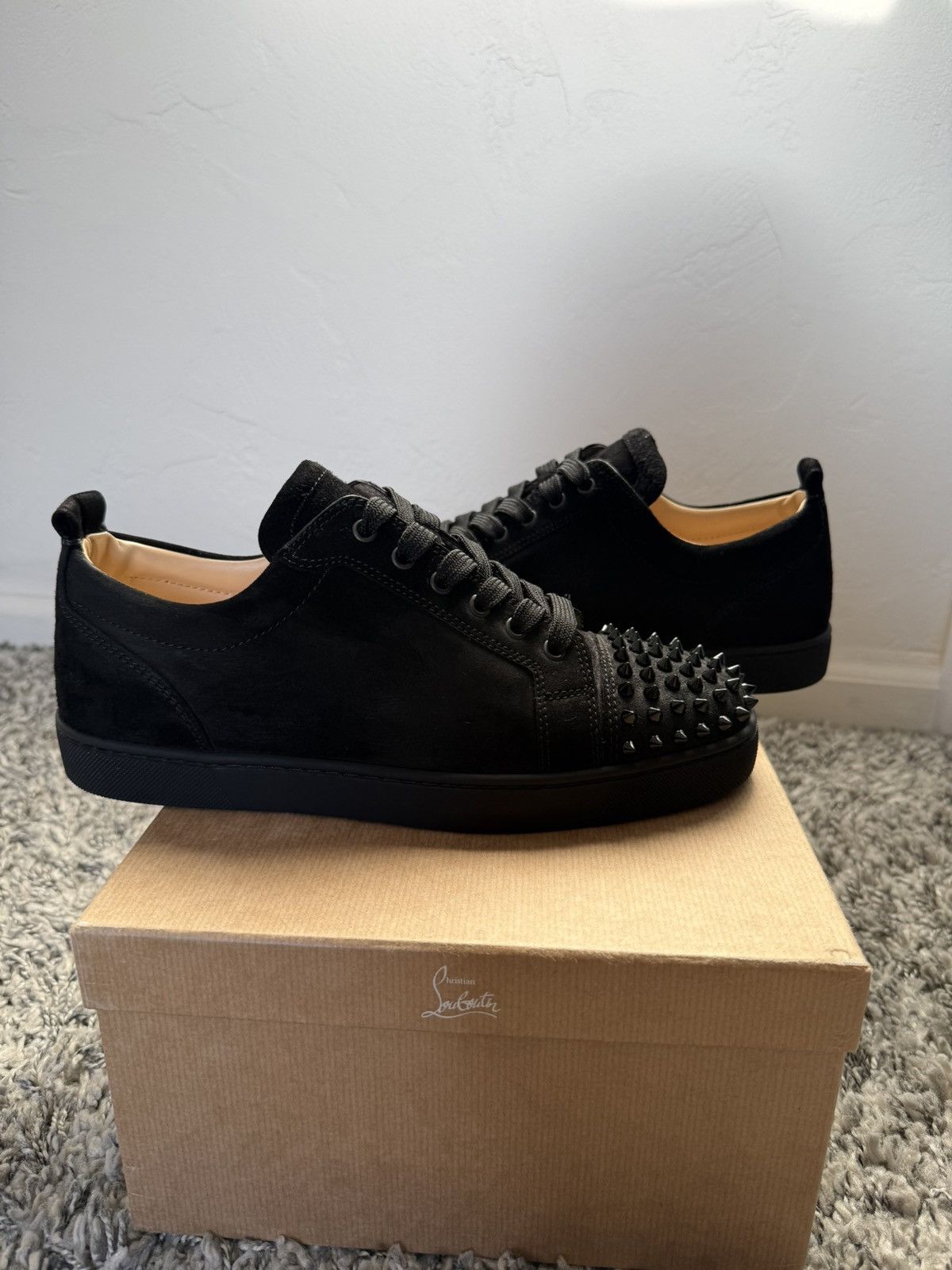 Christian Louboutin Christian Louboutin low too sneakers Size US 8.5 / EU 41-42 - 2 Thumbnail