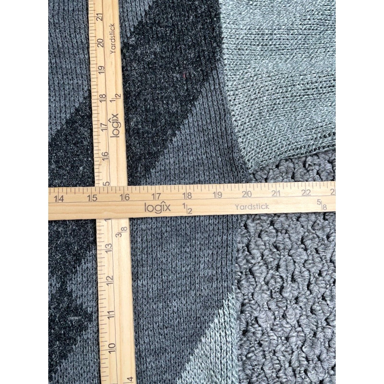 Etro VTG 80s Geometric Pattern Sweater Men's Medium Gray Crewneck Knit Pullover Vintage Size US M / EU 48-50 / 2 - 6 Thumbnail