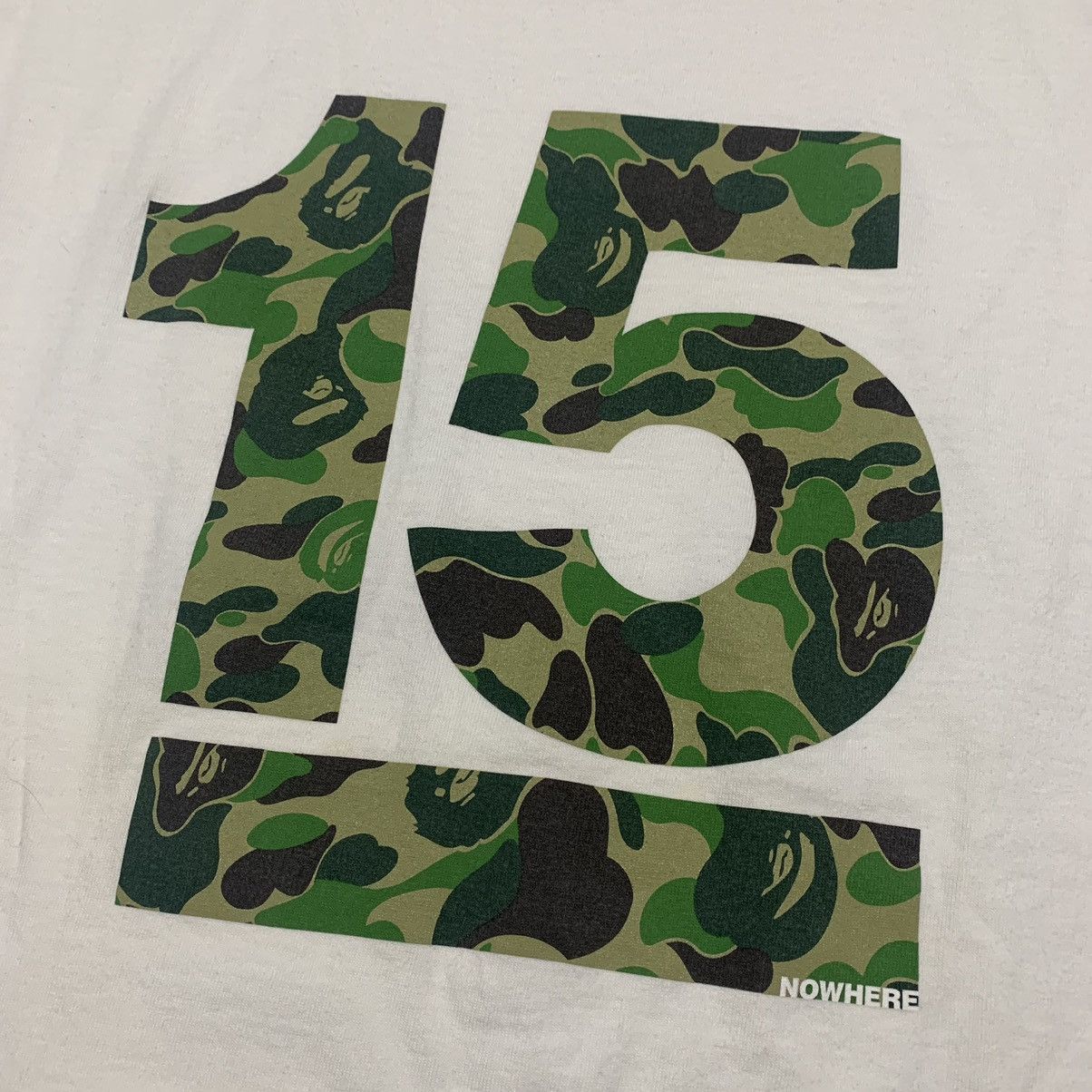 Bape Bape Large 15th Anniversary Green ABC Camo White Tee Size US L / EU 52-54 / 3 - 3 Thumbnail