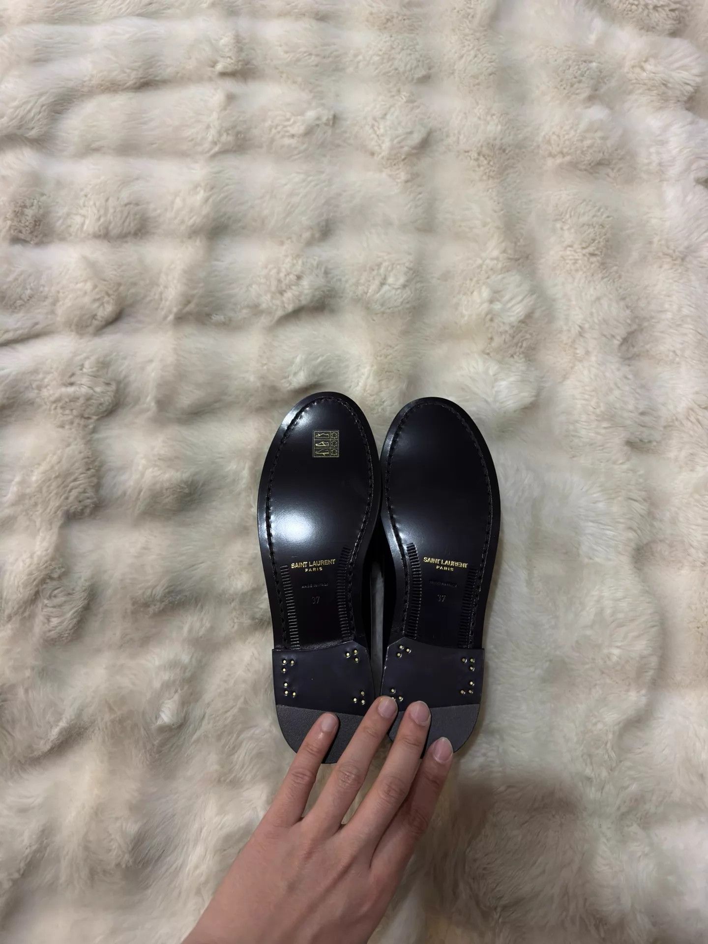 Saint Laurent Paris Women's Saint Laurent Classic Leather Loafers 37 New Size US 6.5 / IT 36.5 - 5 Thumbnail