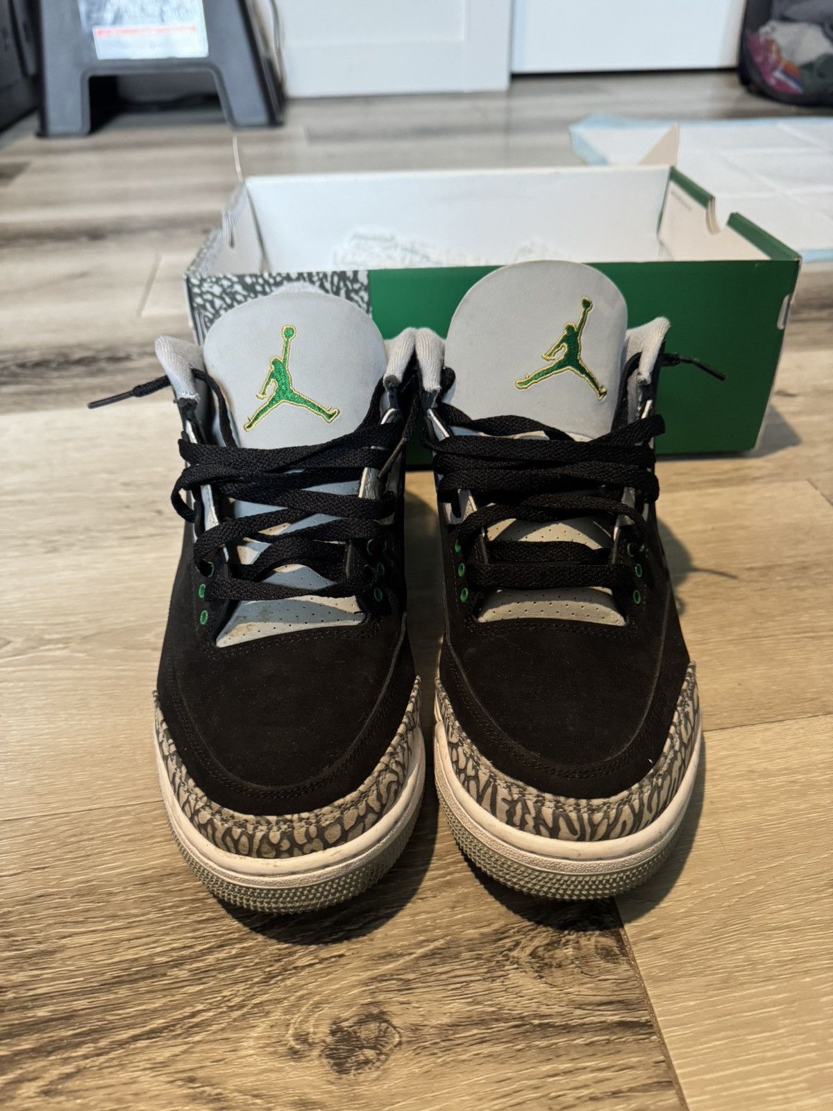 Jordan Brand Jordan 3 Pine Green Size US 9.5 / EU 42-43 - 1 Thumbnail