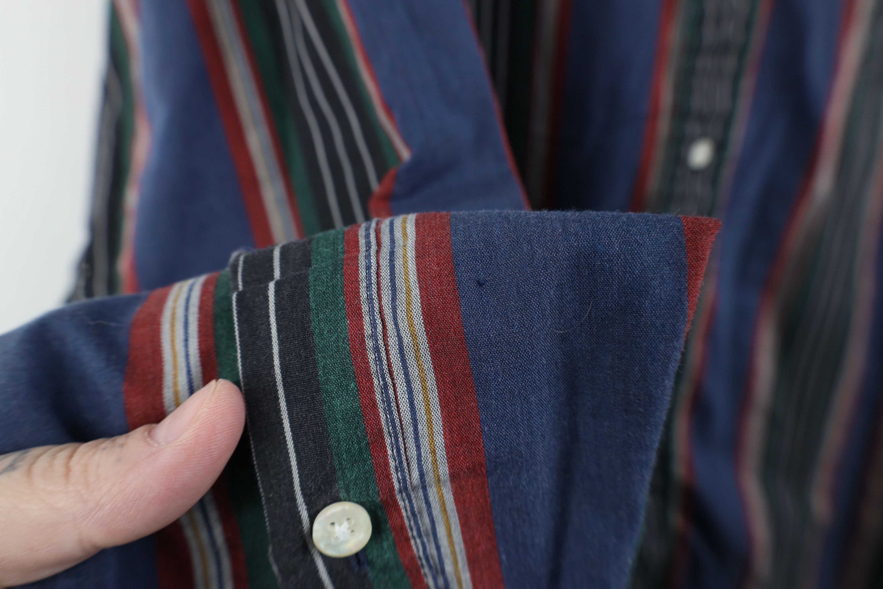 Vintage Vintage 90s Streetwear Block Collared Button Down Shirt Size US L / EU 52-54 / 3 - 7 Thumbnail