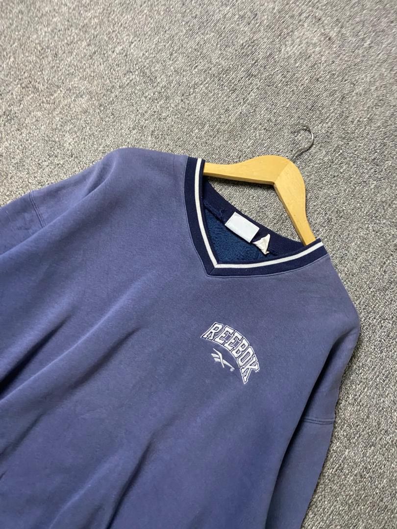 Reebok REEBOK V Neck Pullover Sweatshirt (199) Size US L / EU 52-54 / 3 - 6 Thumbnail