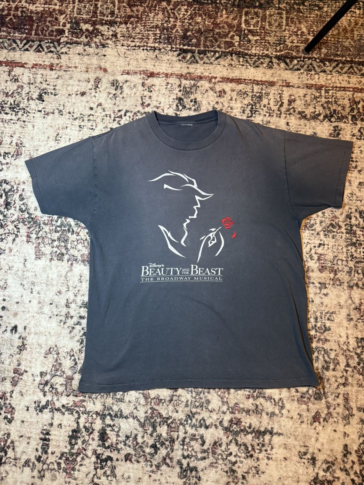 Vintage Vintage Beauty and the Beast broadway Shirt Size US M / EU 48-50 / 2 - 1 Thumbnail