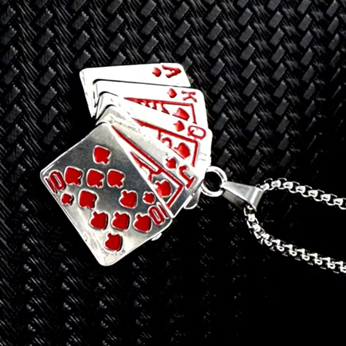 Designer × Japanese Brand Punk Shine Playing Card Hearts Red Spades Silver Necklace Size ONE SIZE - 2 Thumbnail