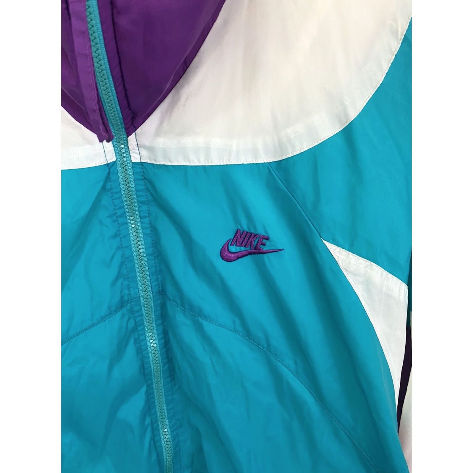 Nike VTG Nike 80s Windbreaker Jacket Full Zip Swoosh Bold Colorful Hornets L Mens Size US L / EU 52-54 / 3 - 3 Thumbnail