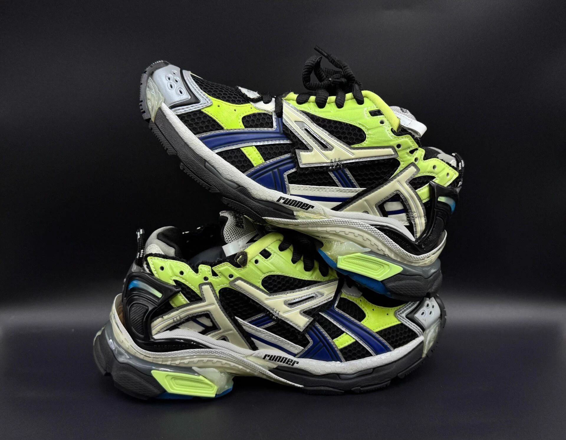 Balenciaga Balenciaga Runner Low Top Men's Gray Distressed Shoes Size US 6 / EU 39 - 3 Thumbnail