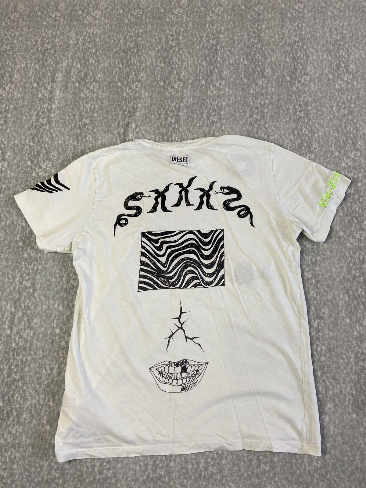 Diesel Diesel Graphic Print T-Shirt Size US S / EU 44-46 / 1 - 7 Thumbnail