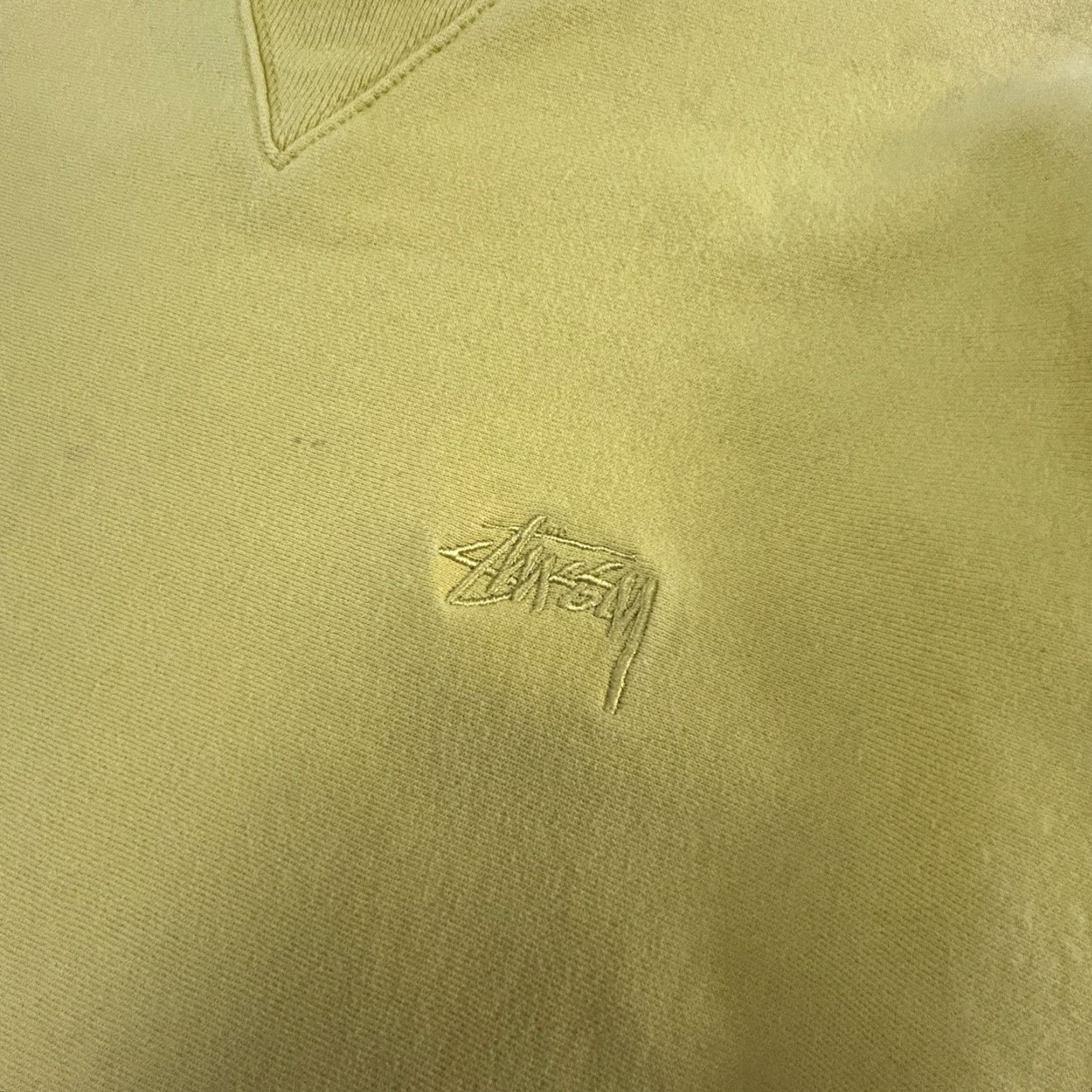 Vintage Stussy Sweatshirt Mens Small Yellow Crewneck Pullover Embroidered Logo Streetwear Cotton Blend Knit Shirt Size US S / EU 44-46 / 1 - 3 Thumbnail