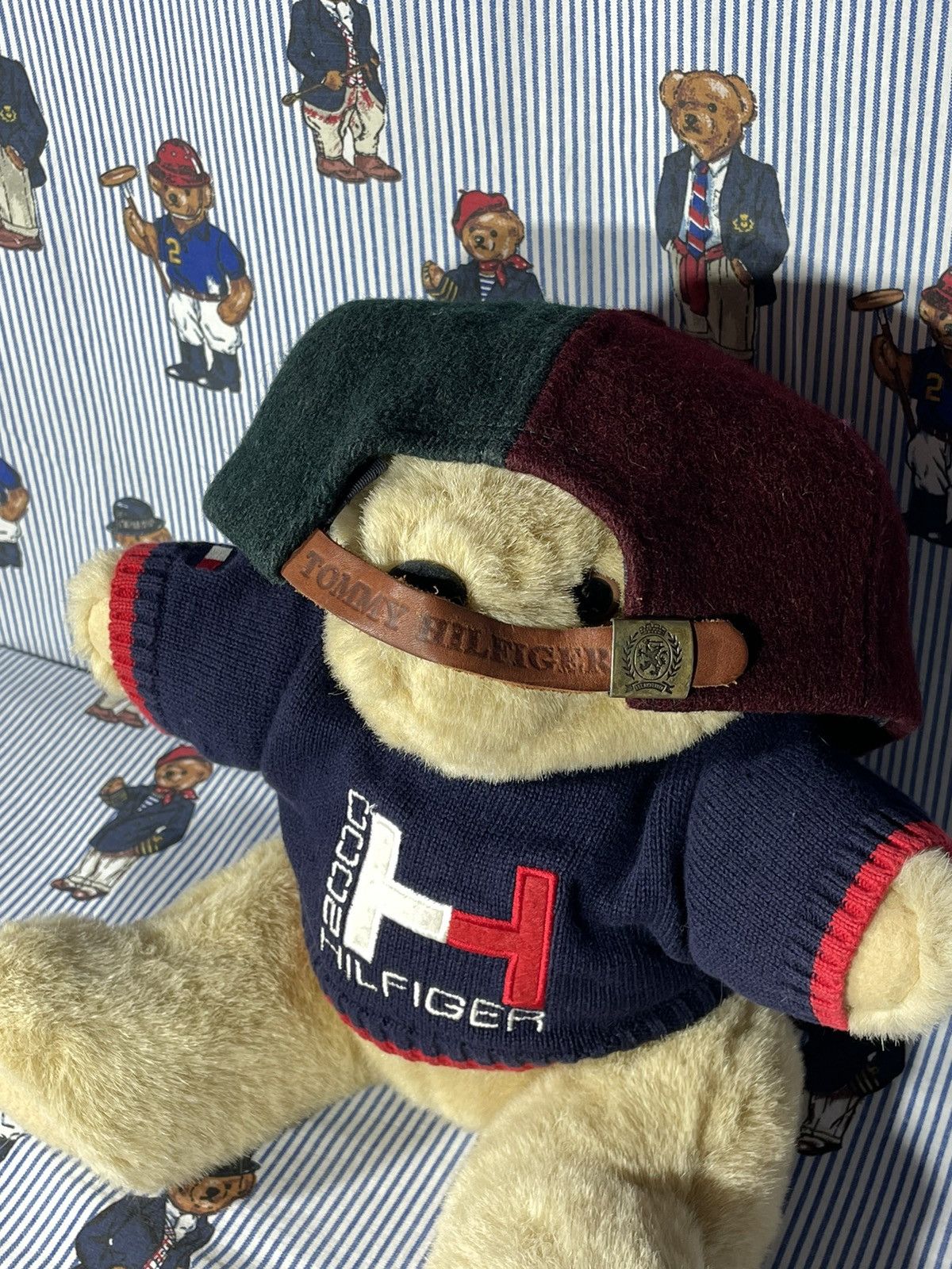 Tommy Hilfiger × Vintage Cap Tommy Hilfiger Lion Crest OG Vintage 90’s Size ONE SIZE - 8 Thumbnail