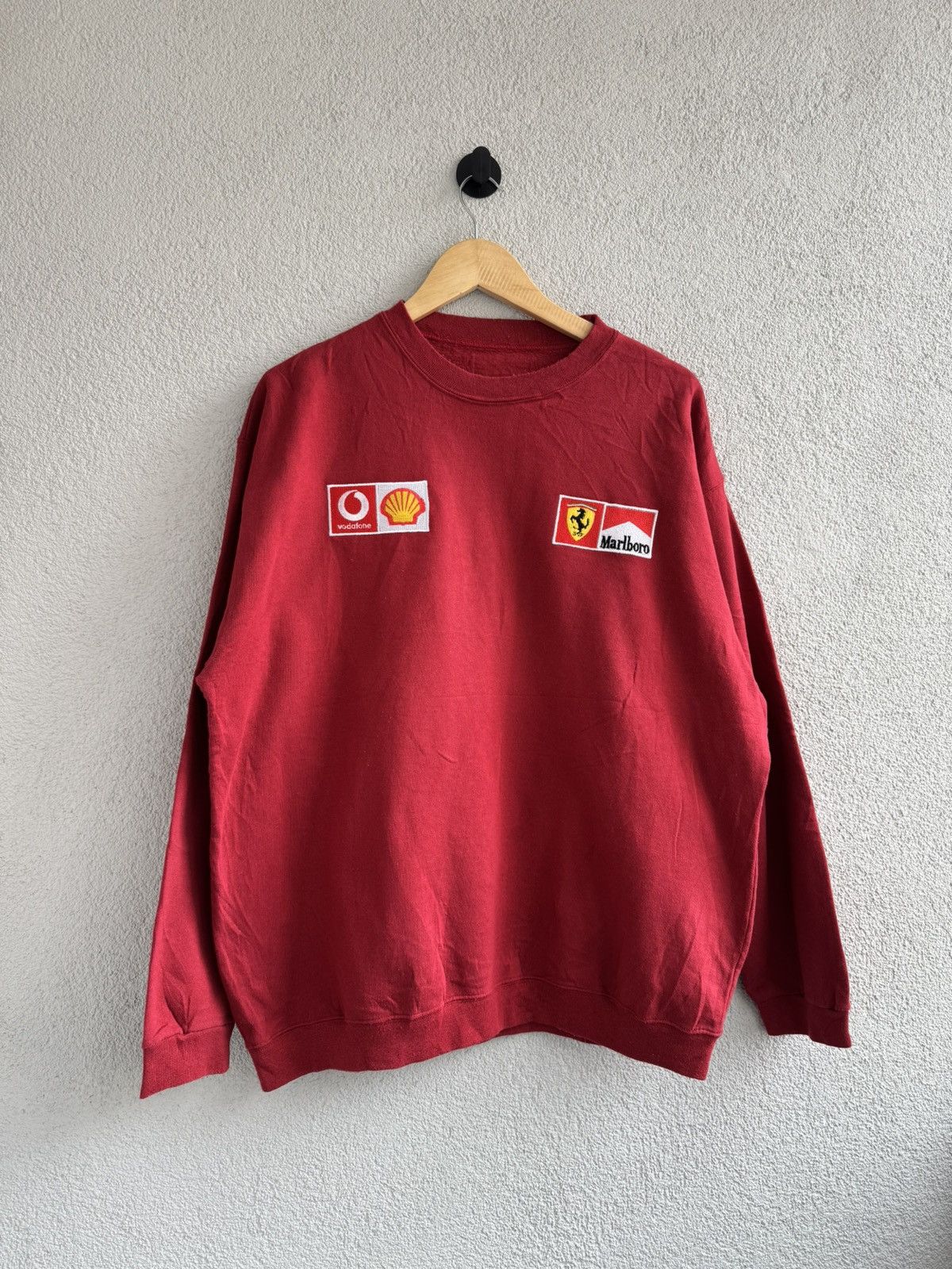 Marlboro Vintage Ferrari Marlboro Racing Sweatshirt Red F1 Size US L / EU 52-54 / 3 - 1 Thumbnail