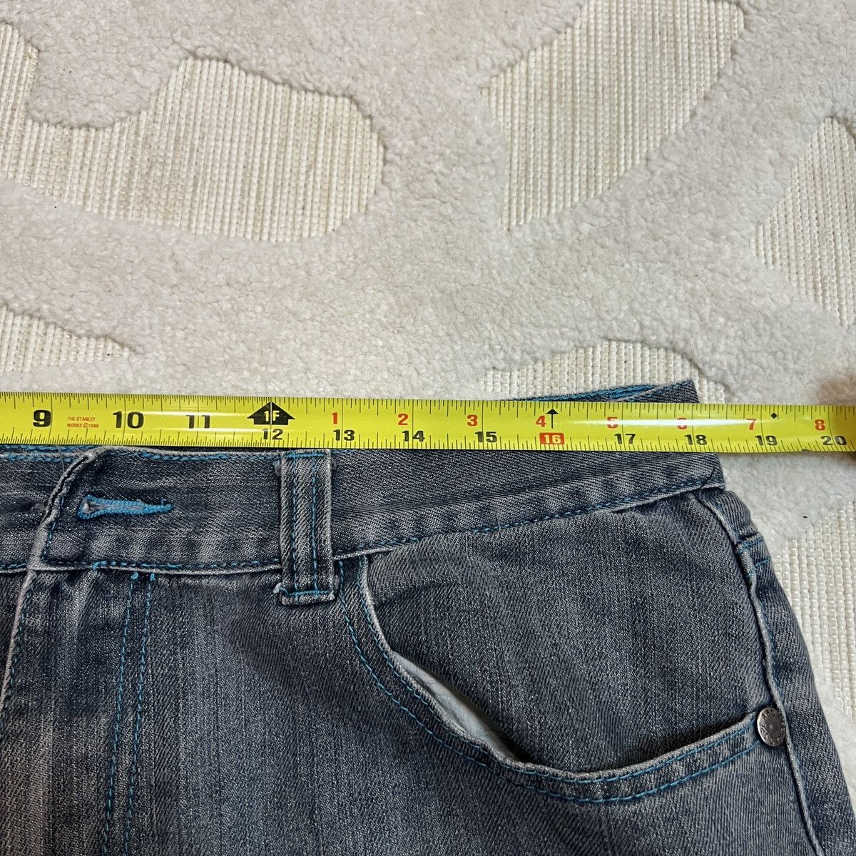 JNCO Crazy Vintage Y2K Red Ape Jean Shorts Hip Hop JNCO Style Size US 38 / EU 54 - 10 Thumbnail