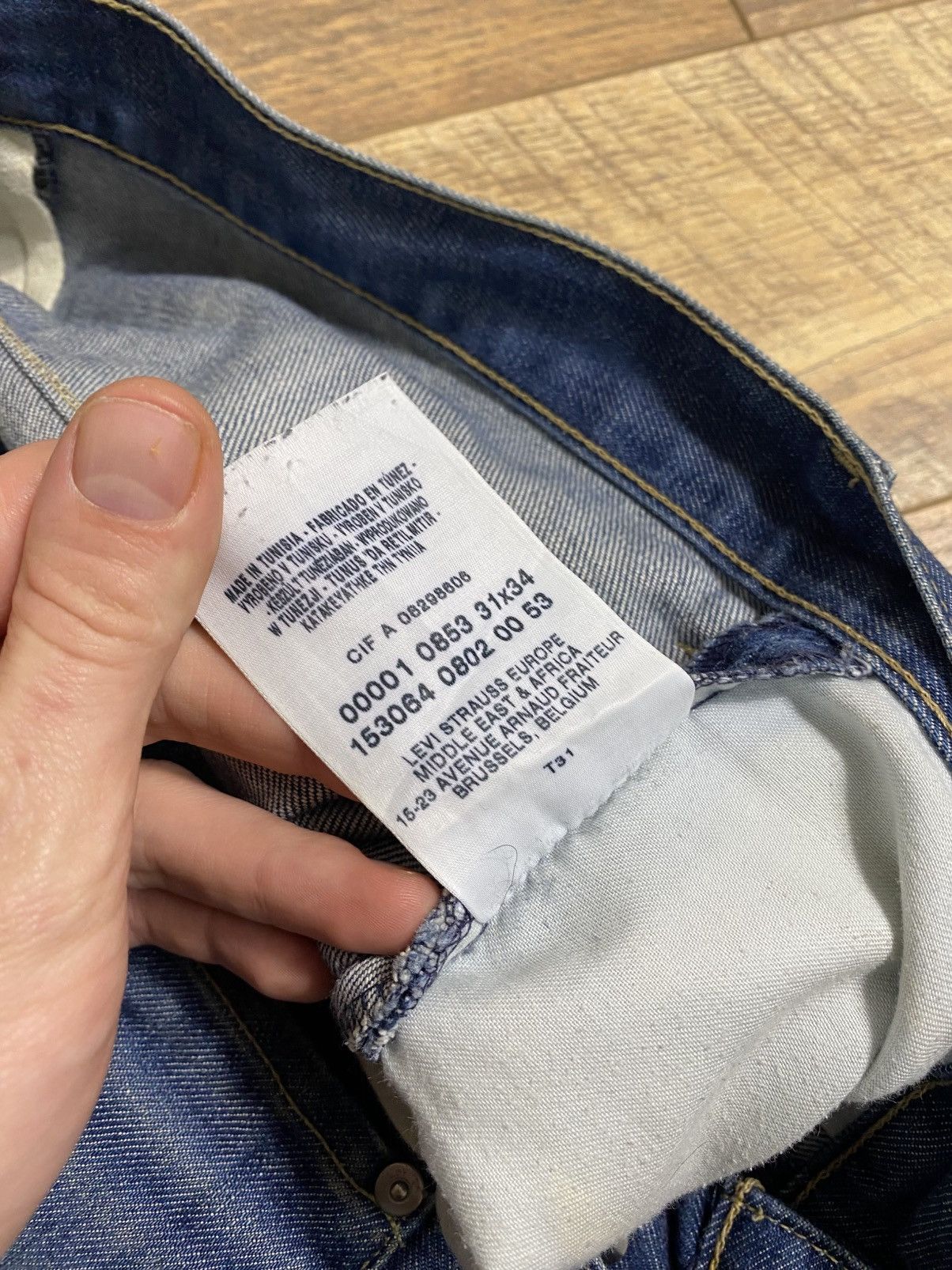 Levi's Levi's. Heavy Denim. Rare Vintage. Collectible Find Size US 31 - 5 Thumbnail