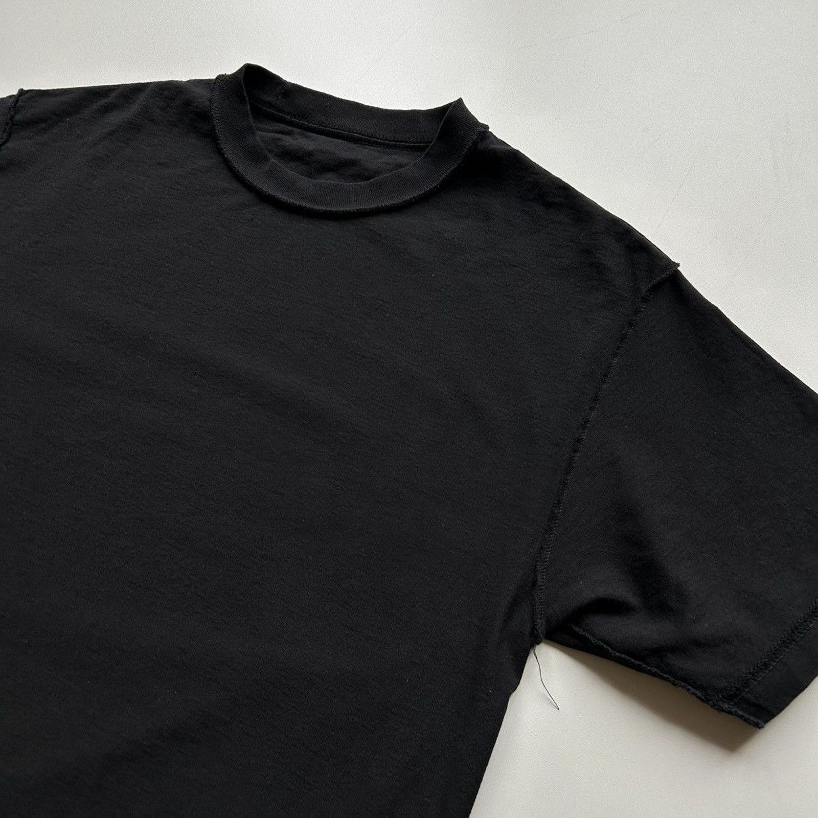 Fruit Of The Loom Vintage Y2K Sun Faded Black Blank Inside Out T Shirt Large Size US L / EU 52-54 / 3 - 3 Thumbnail