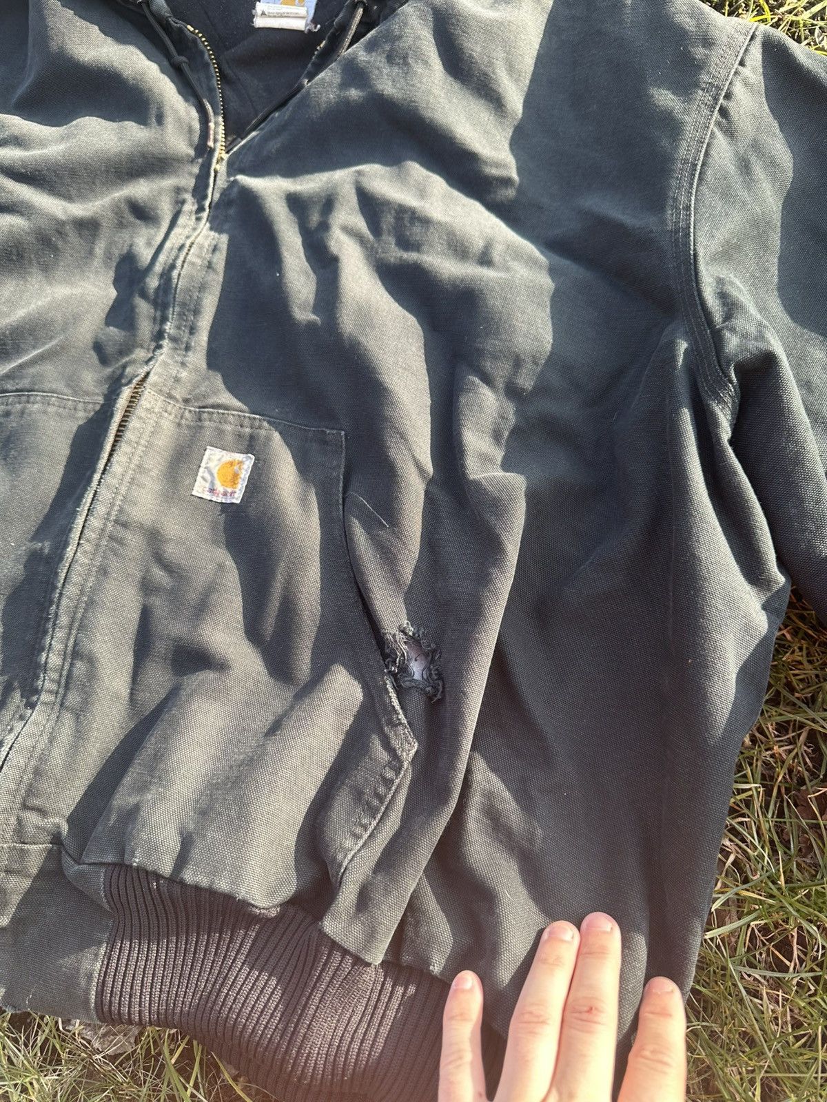 Carhartt Distressed Carhartt Detroit Jacket Size US L / EU 52-54 / 3 - 6 Thumbnail