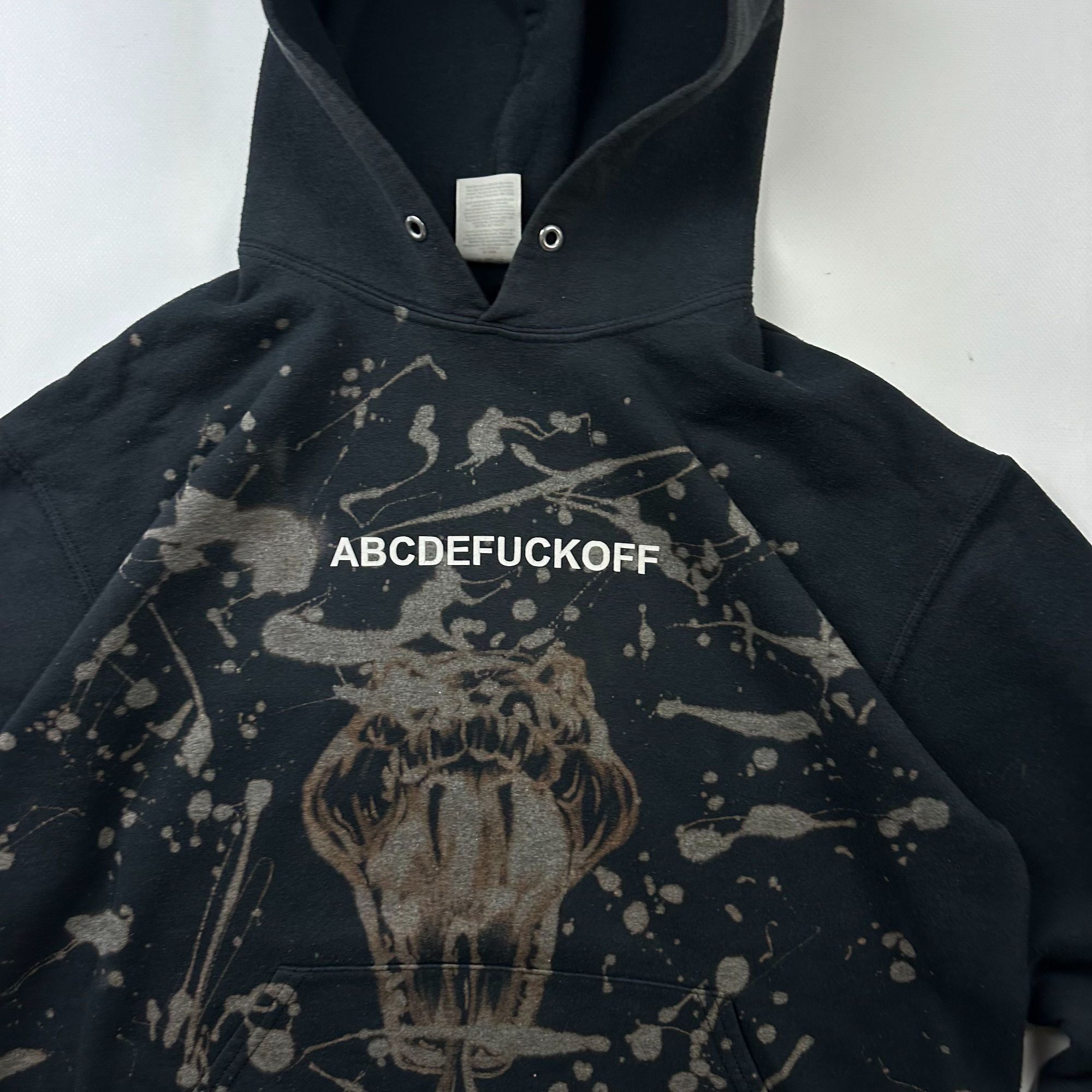 Vintage Jerseys Vintage Y2K Black Hoodie Custom Bleach Art Snake Des Size US M / EU 48-50 / 2 - 2 Thumbnail