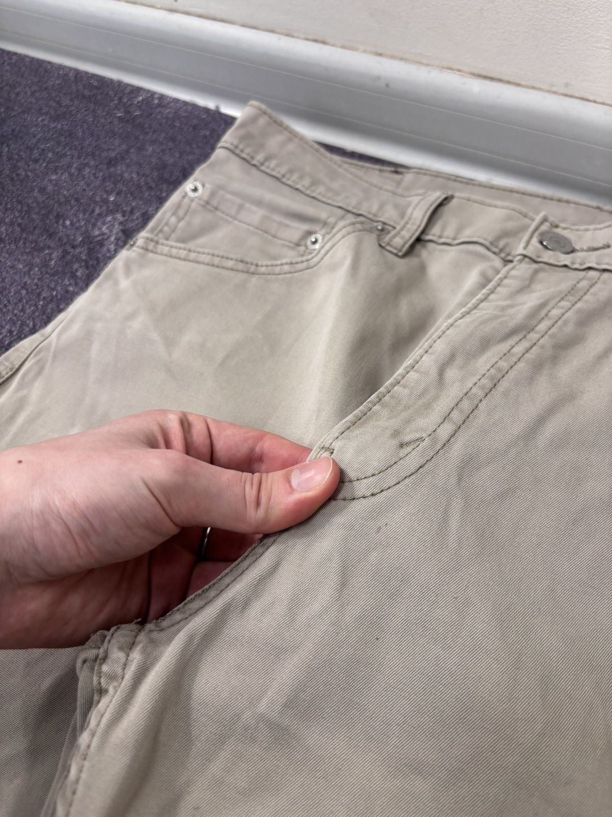 Levi's Vintage Levi’s 752 White Tab Men’s Beige/Grey Pants Jeans Size US 34 / EU 50 - 15 Thumbnail