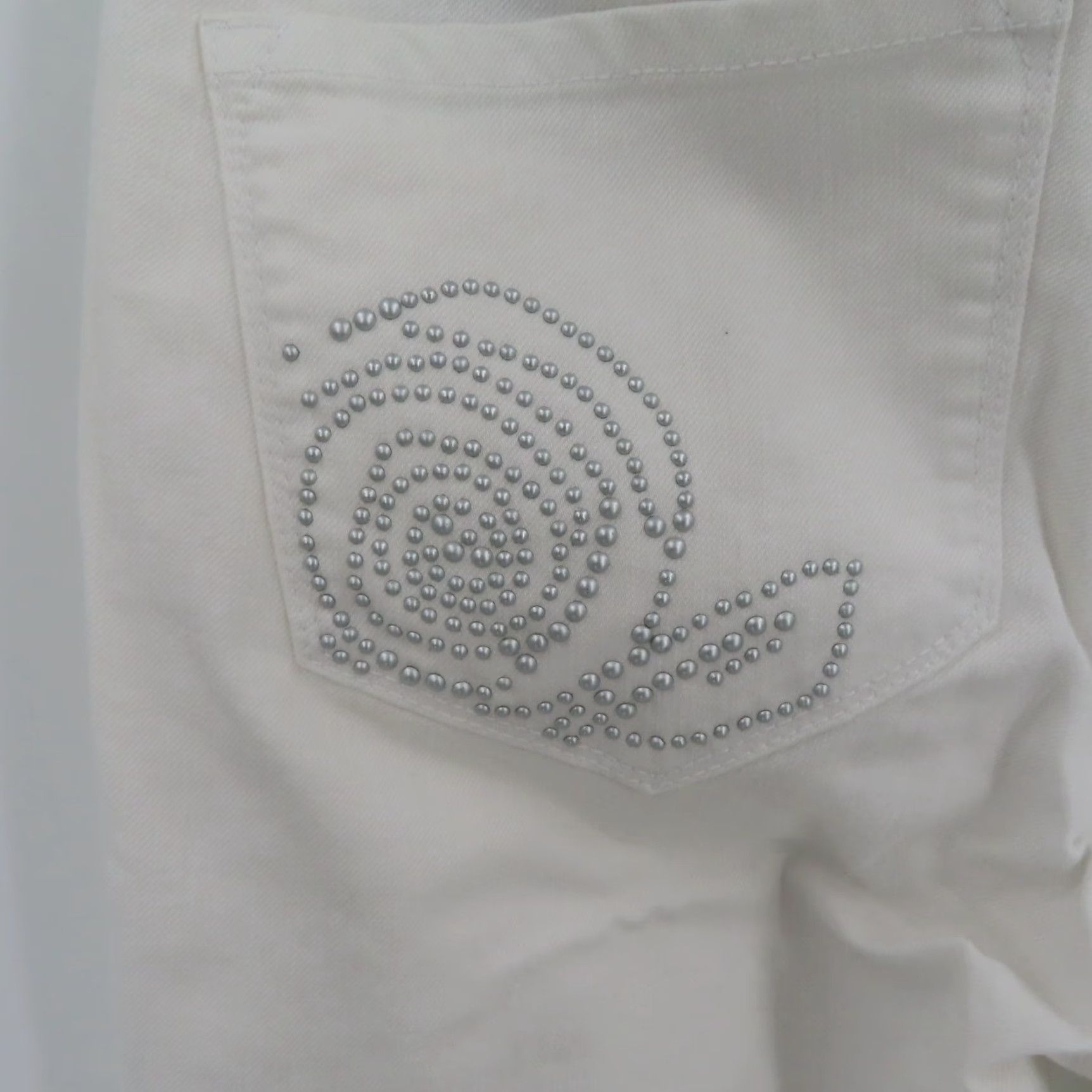 NYDJ NYDJ Womens Jeans 0 Marilyn Straight Solid White Studded Pockets Style 55244T776 Size 25" / US 0 / IT 36 - 5 Thumbnail