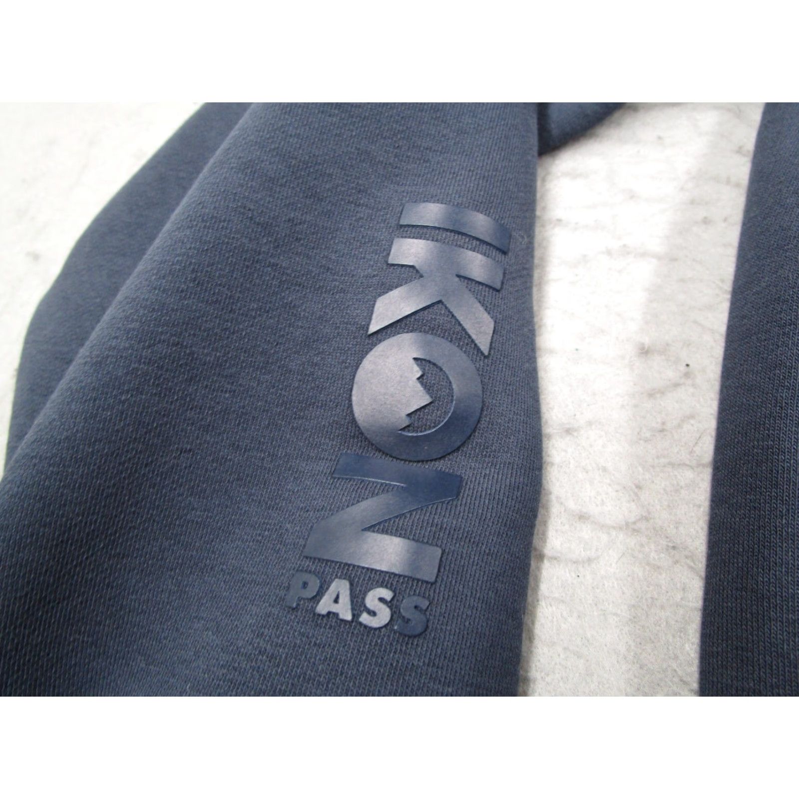 KangaROOS Ikon Pass Hoodie Mens Large Blue Fleece Kangaroo Pocket Pullover Size US L / EU 52-54 / 3 - 3 Thumbnail